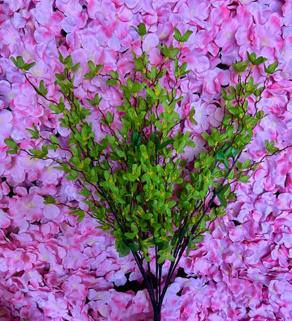 24 Inch Green Star Blossom Bush