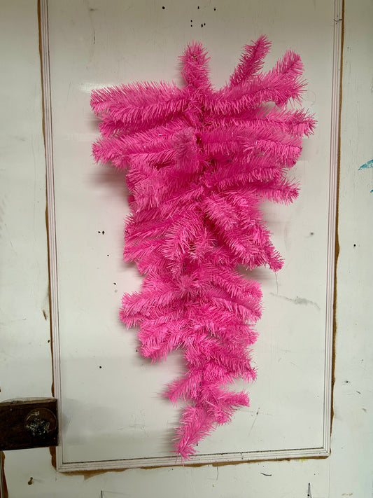 30 Inch Pink Teardrop