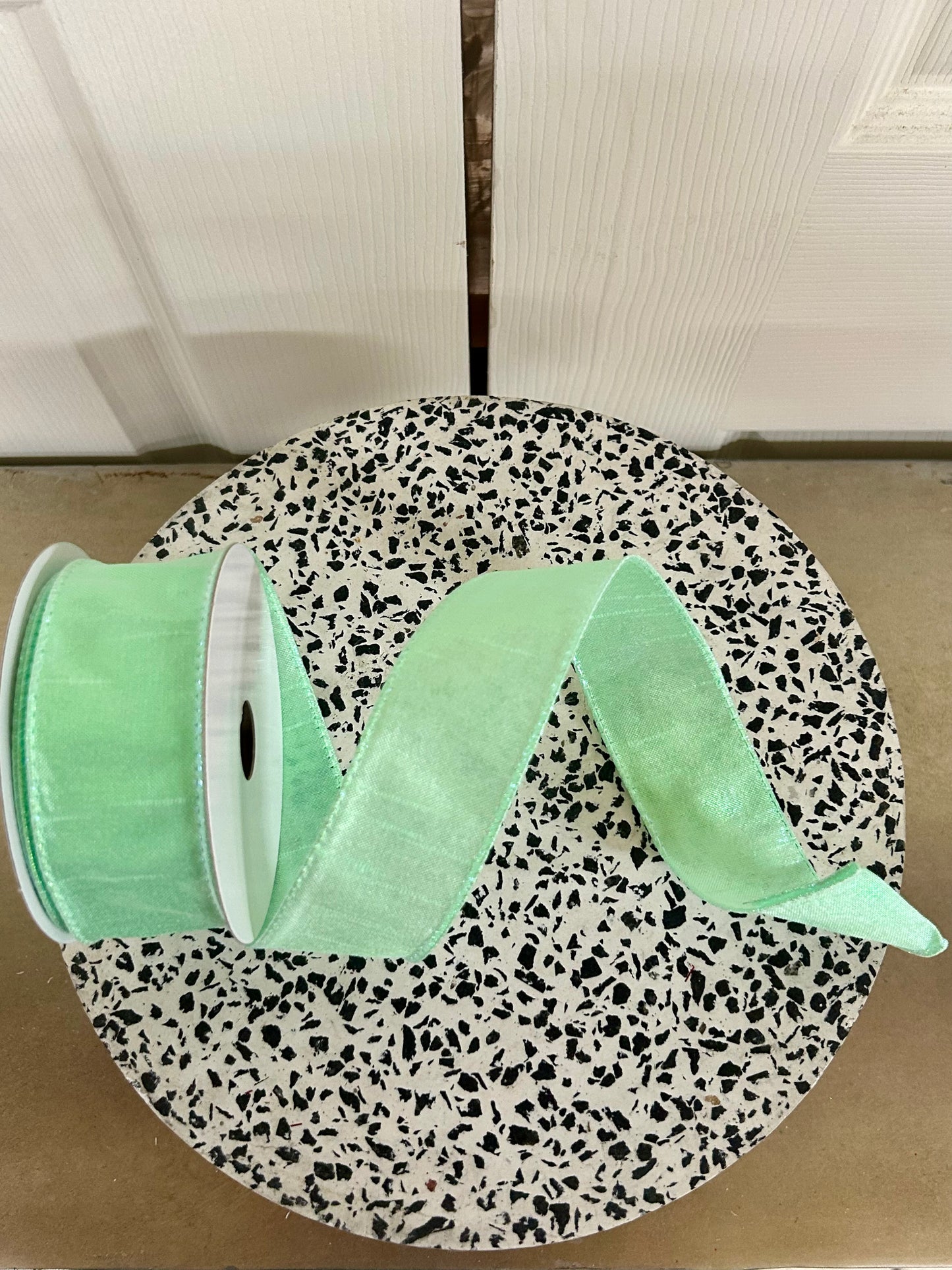 1.5 Inch By 10 Yard Mint Iridescent Solid Metallic Ribbon