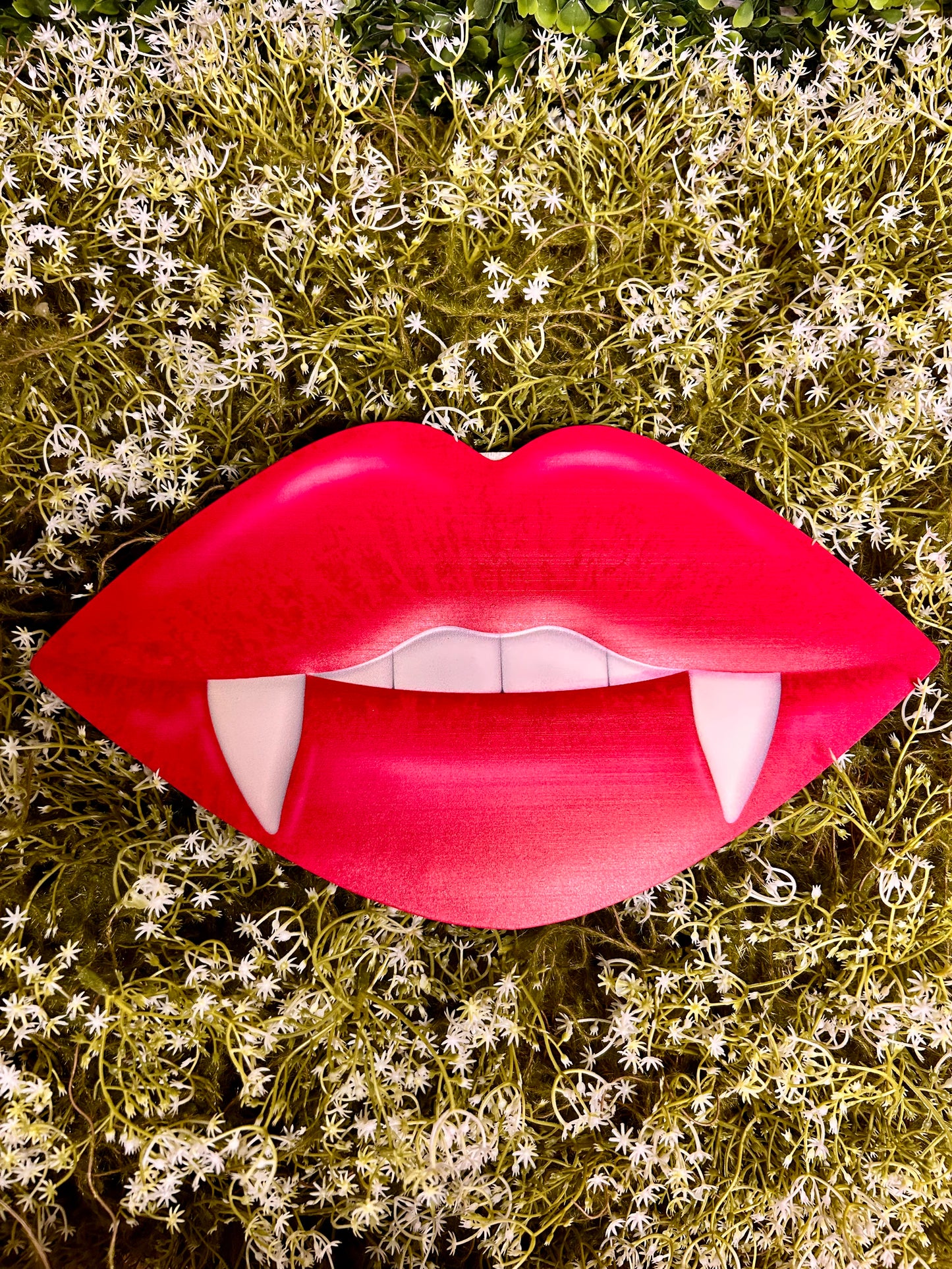 12 Inch Vampire Lips Metal Embossed Sign
