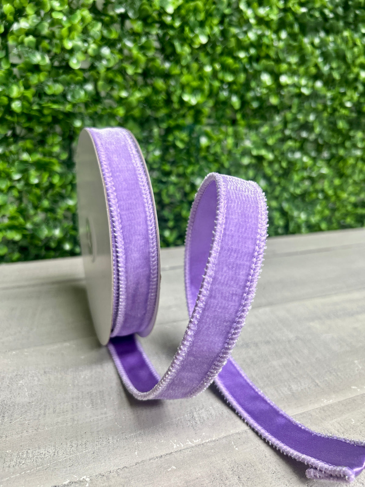 7/8 Inch By 10 Yard Lavender Deluxe Velvet With Satin Backing Ribbon