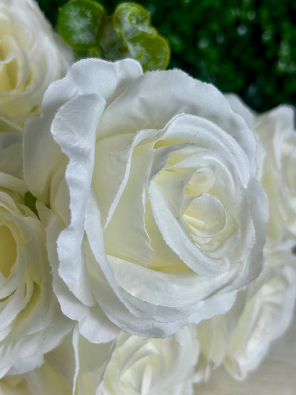 21.5 Inch White Rose Bush