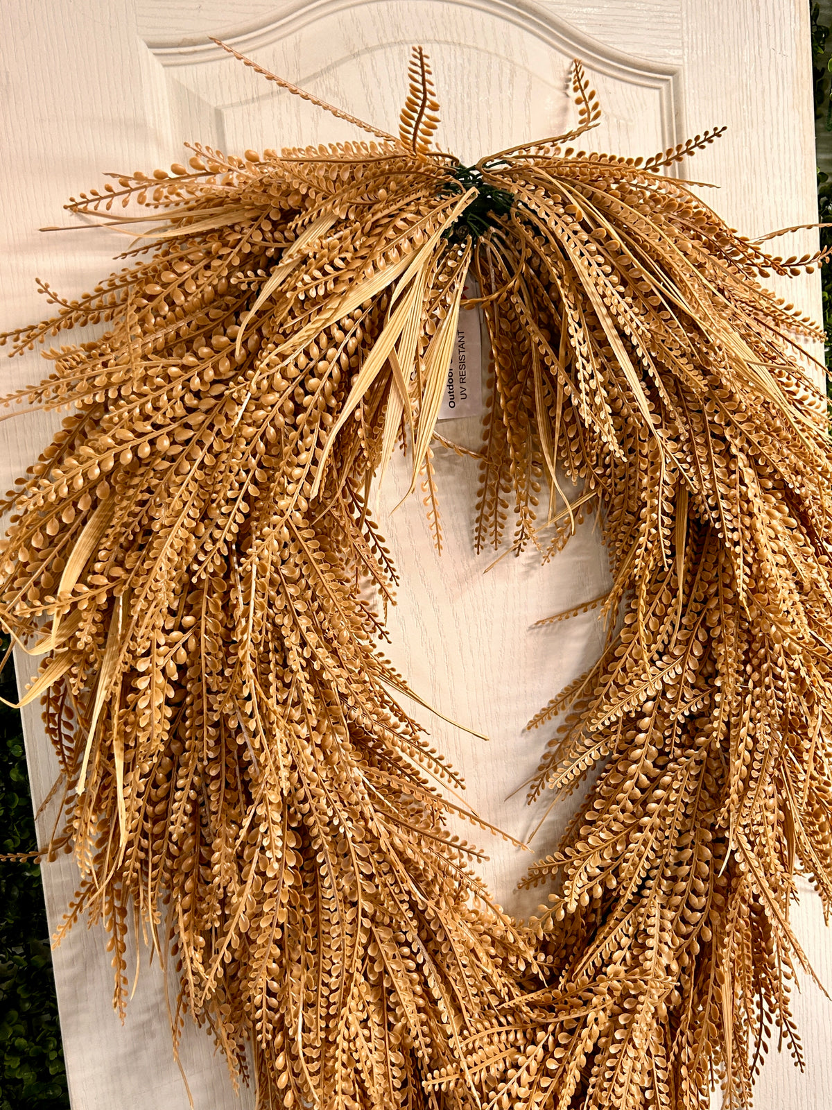 34 Inch Oval Beige Mixed Blade Bead Grass Wreath