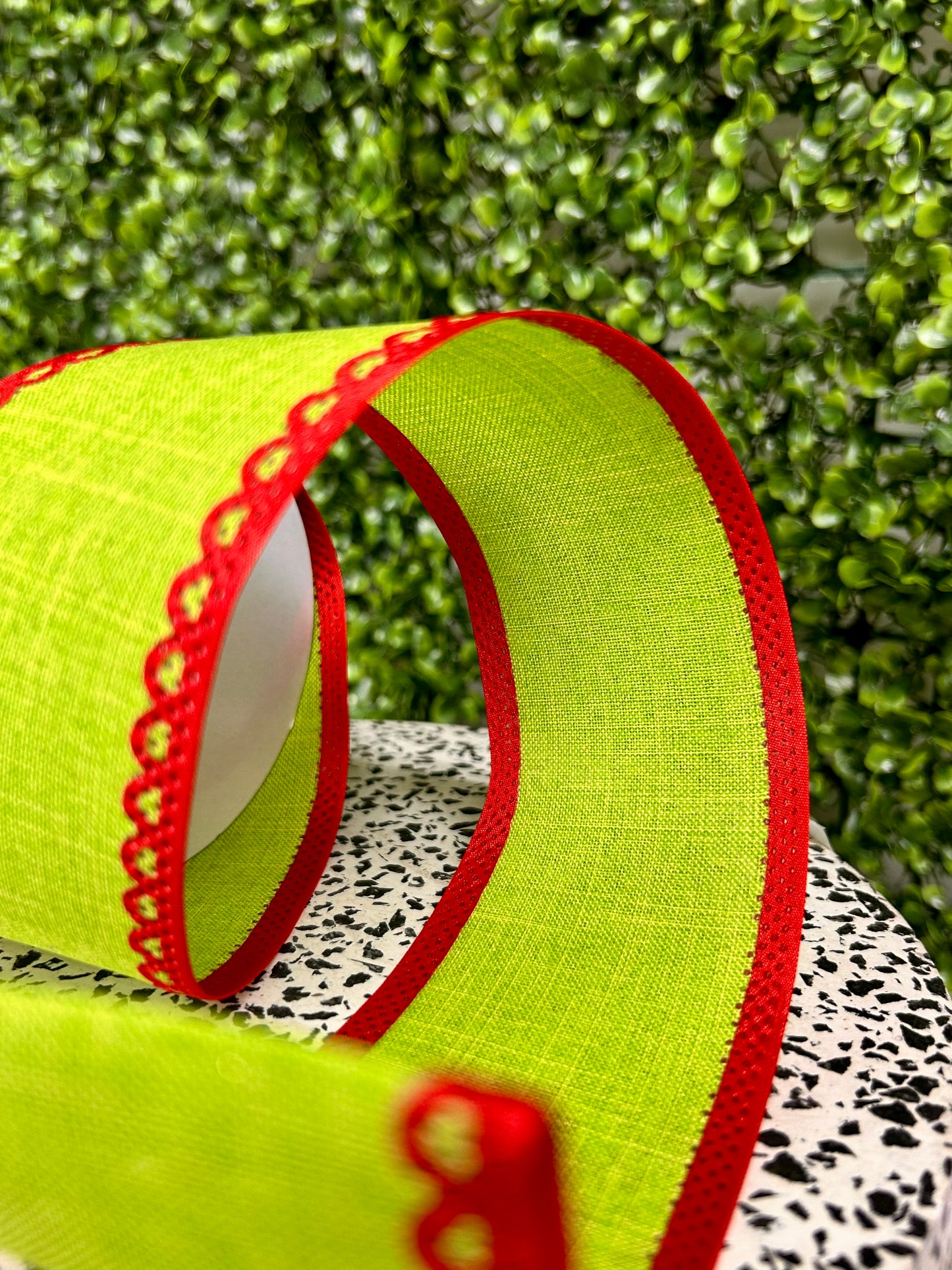 2.5 Inch By 10 Yard Lime And Red Royal Burlap Ribbon