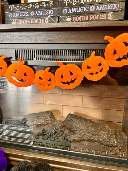 4 Inch By 5 Yards Orange Jack-O-Lantern Felt Embroidered Garland
