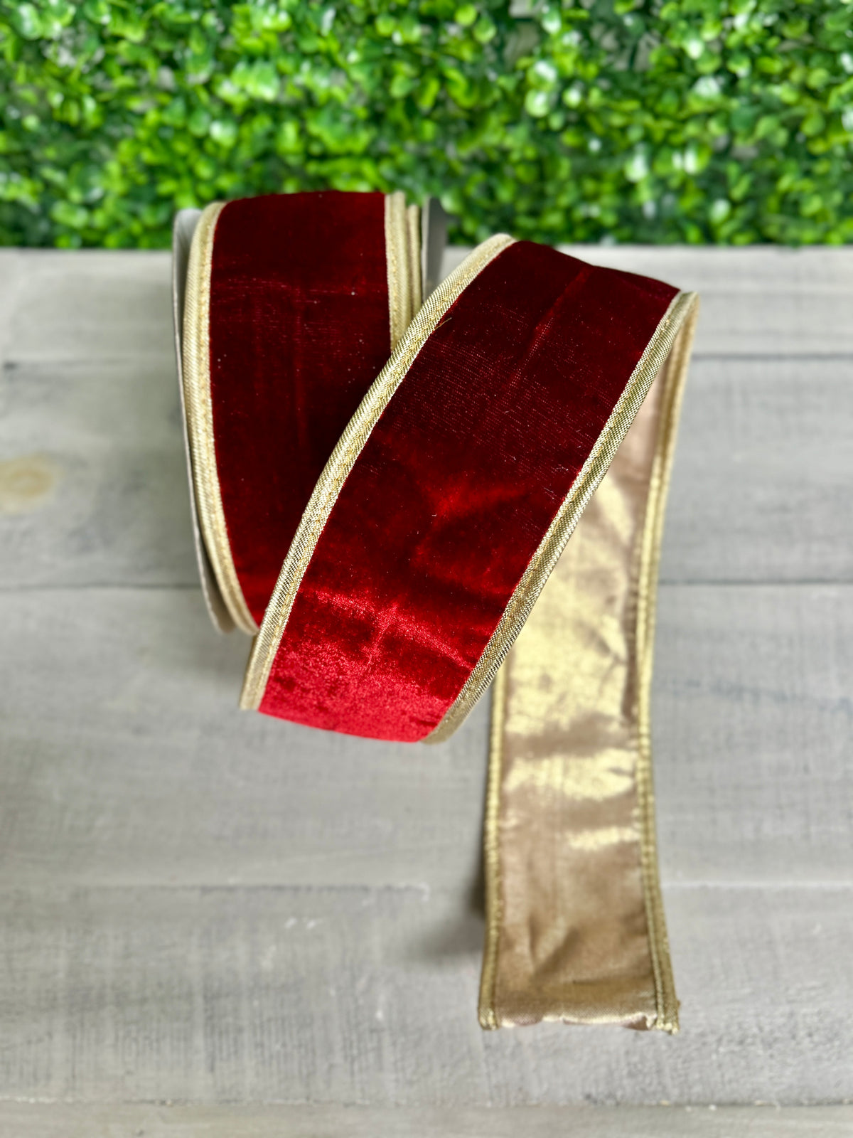 John Mark 2.5 Inch By 10 Yard Red Velvet Double Fused Metallic Backing Ribbon