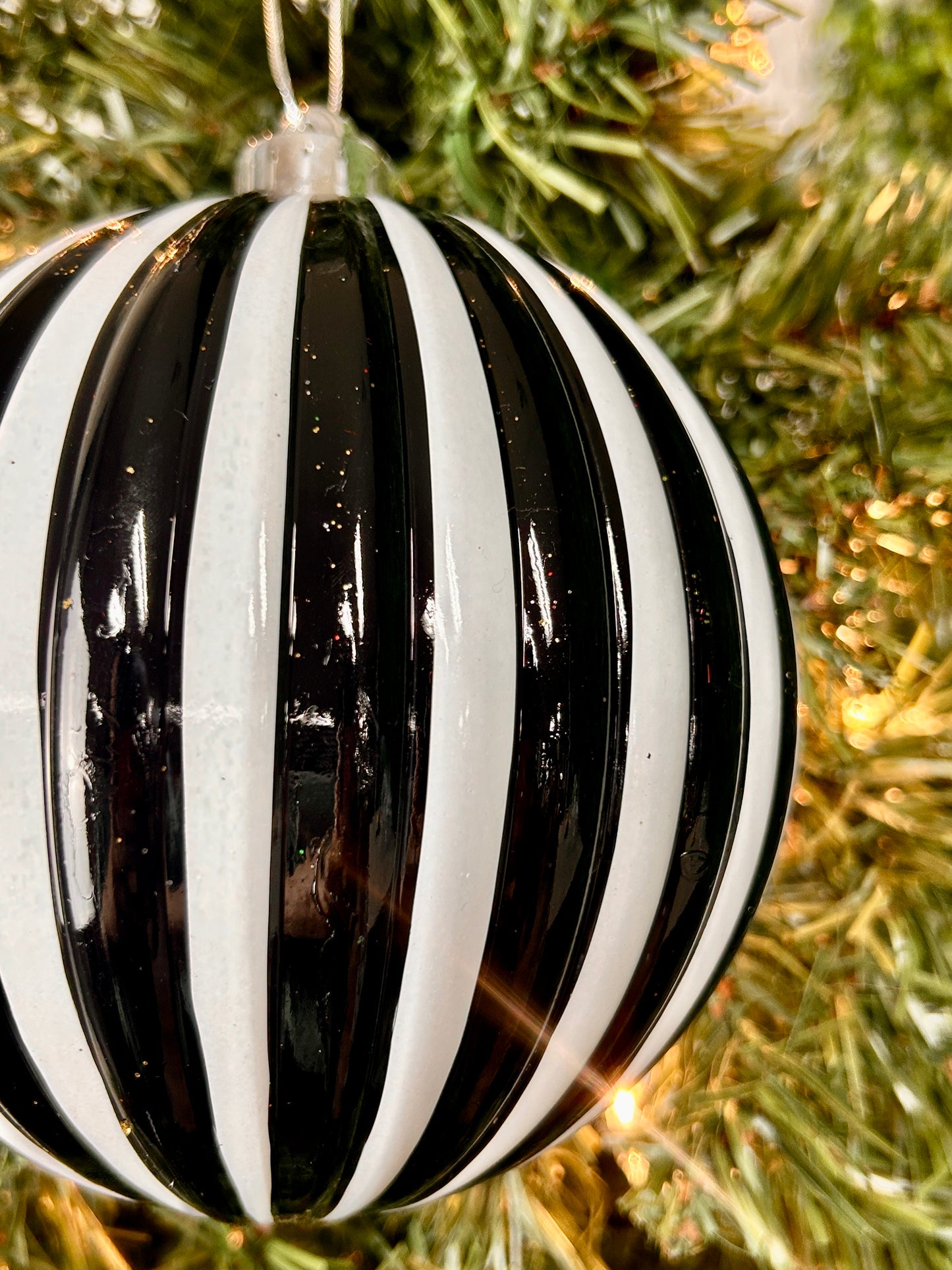 6 Inch Black And White Vertical Striped Ball Ornament