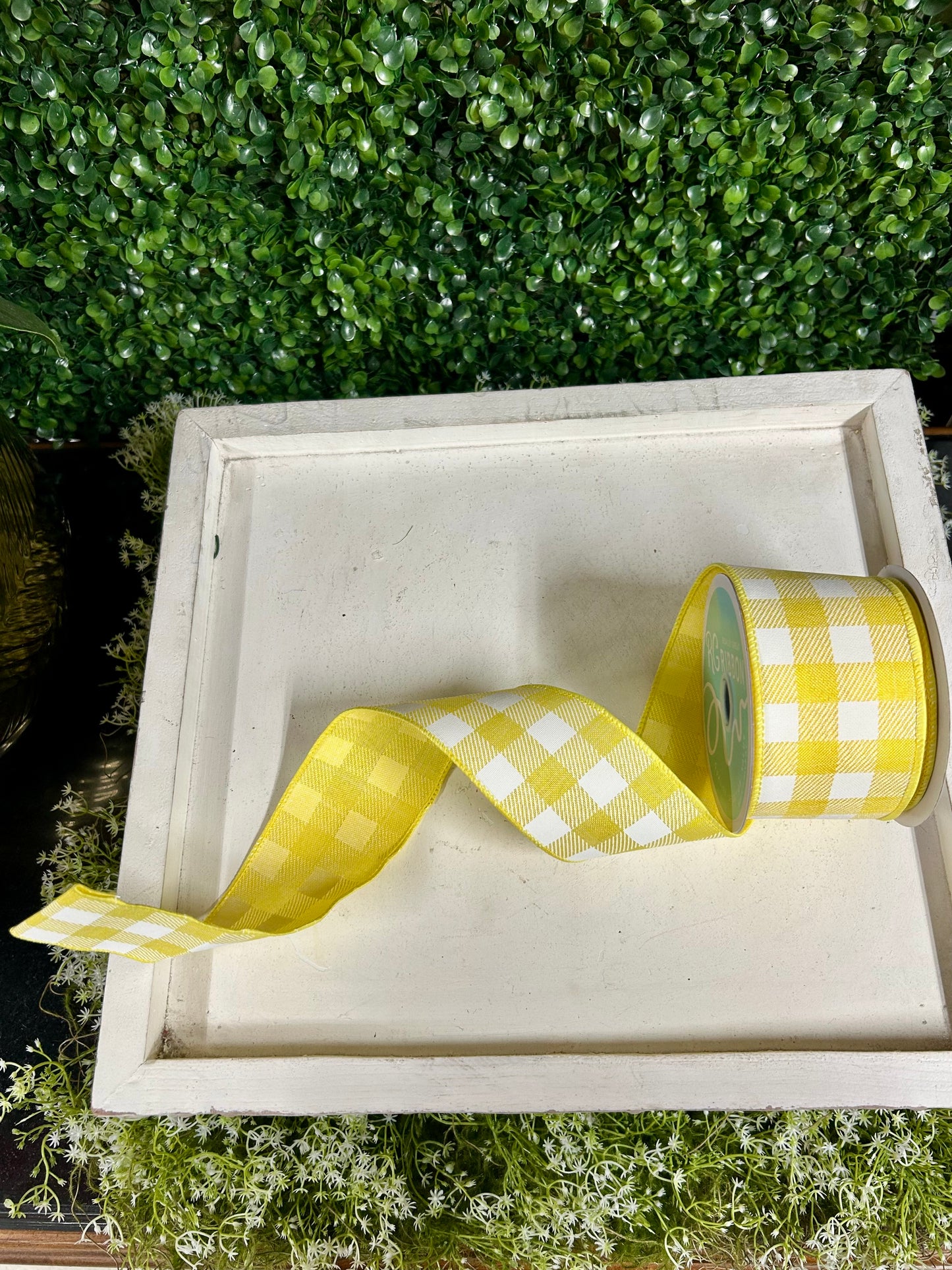 2.5 Inch By 10 Yard Yellow And White Check On Royal Ribbon