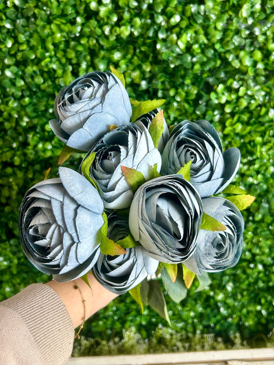 16.5 Inch Grey Ranunculus Bush
