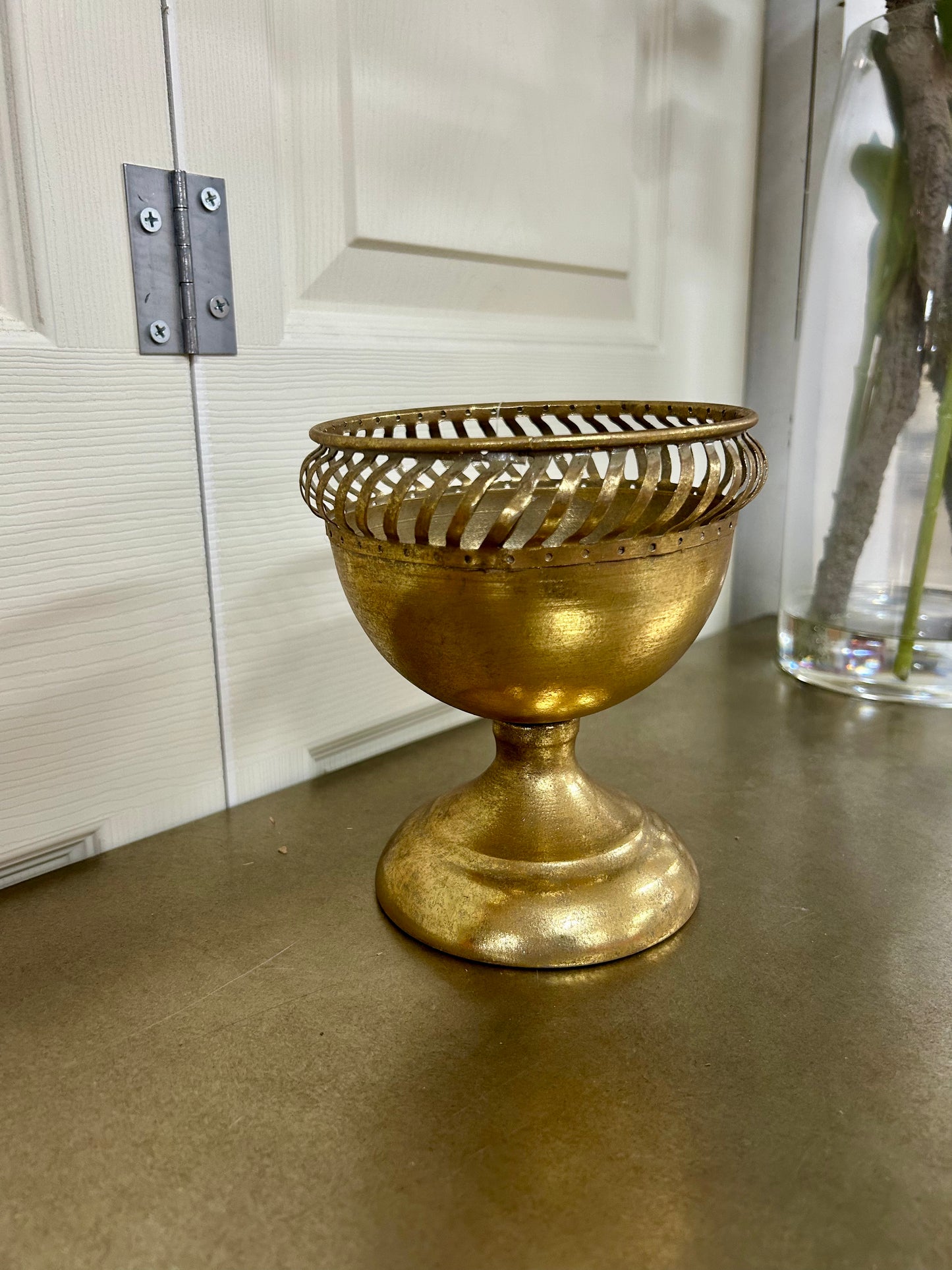 5.5 Inch Gold Mini Metal Urn With Lace Top
