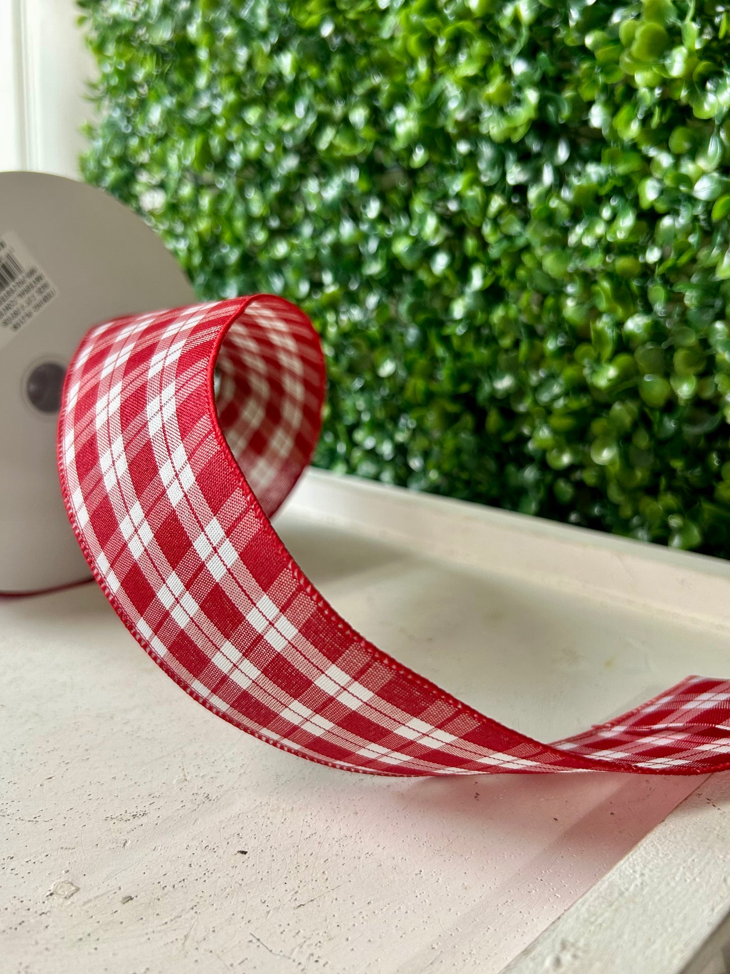 2.5 Inch By 50 Yard Red And White Woven Check Ribbon