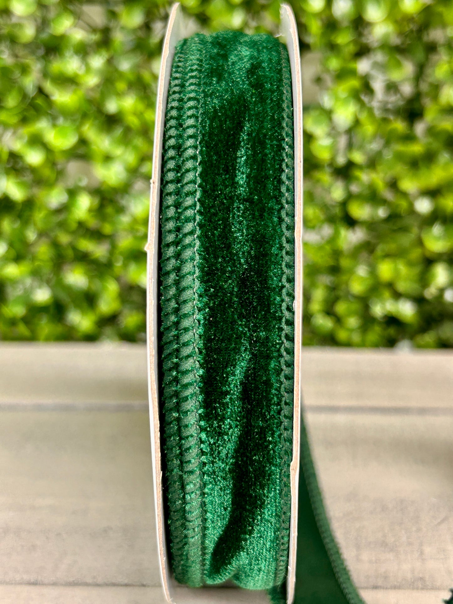 7/8 Inch By 10 Yard Hunter Green Deluxe Velvet With Satin Backing Ribbon
