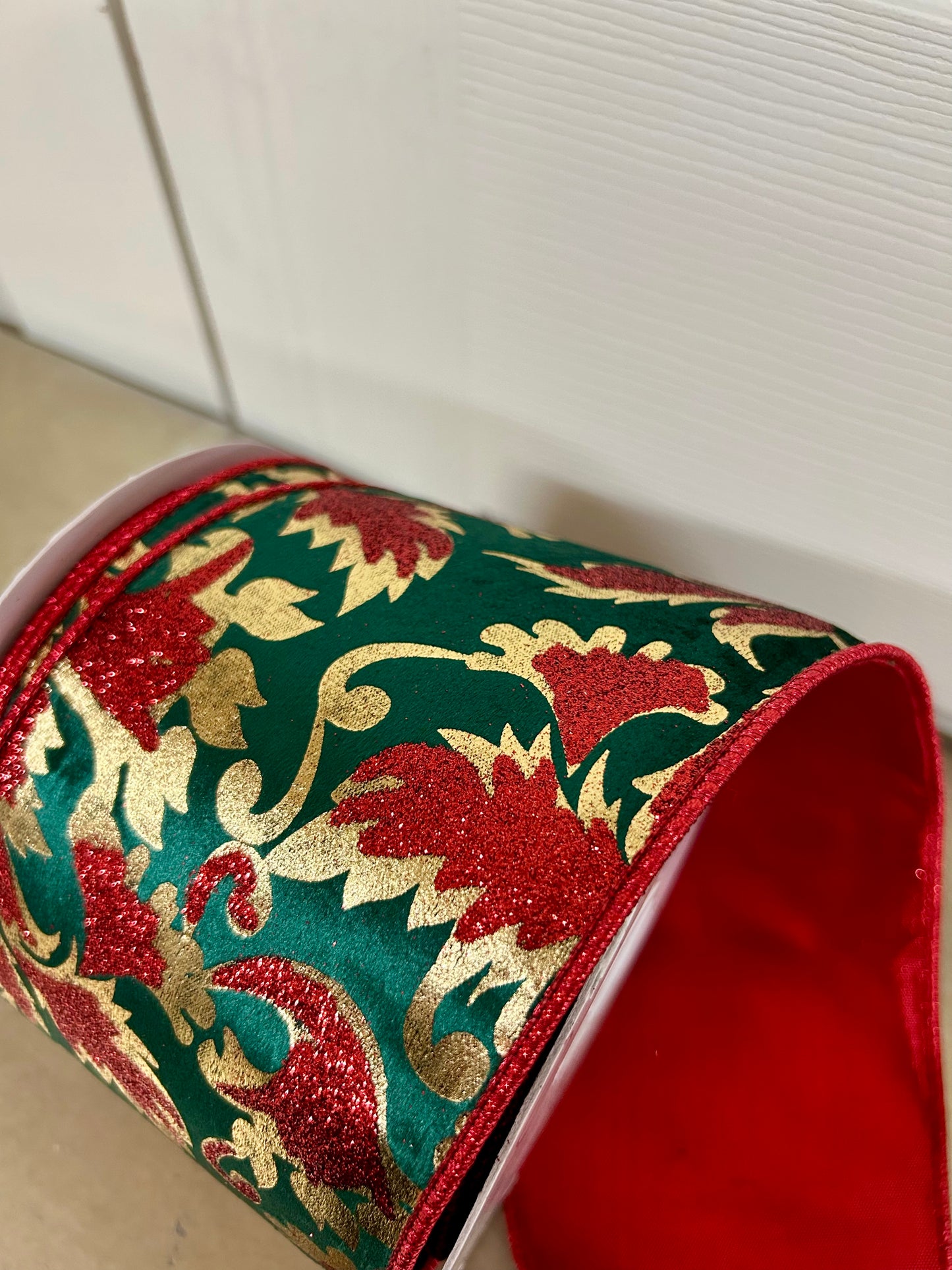 4 Inch By 10 Yard Gold Glitter Print Leaf Pattern On Dark Green Velvet Ribbon