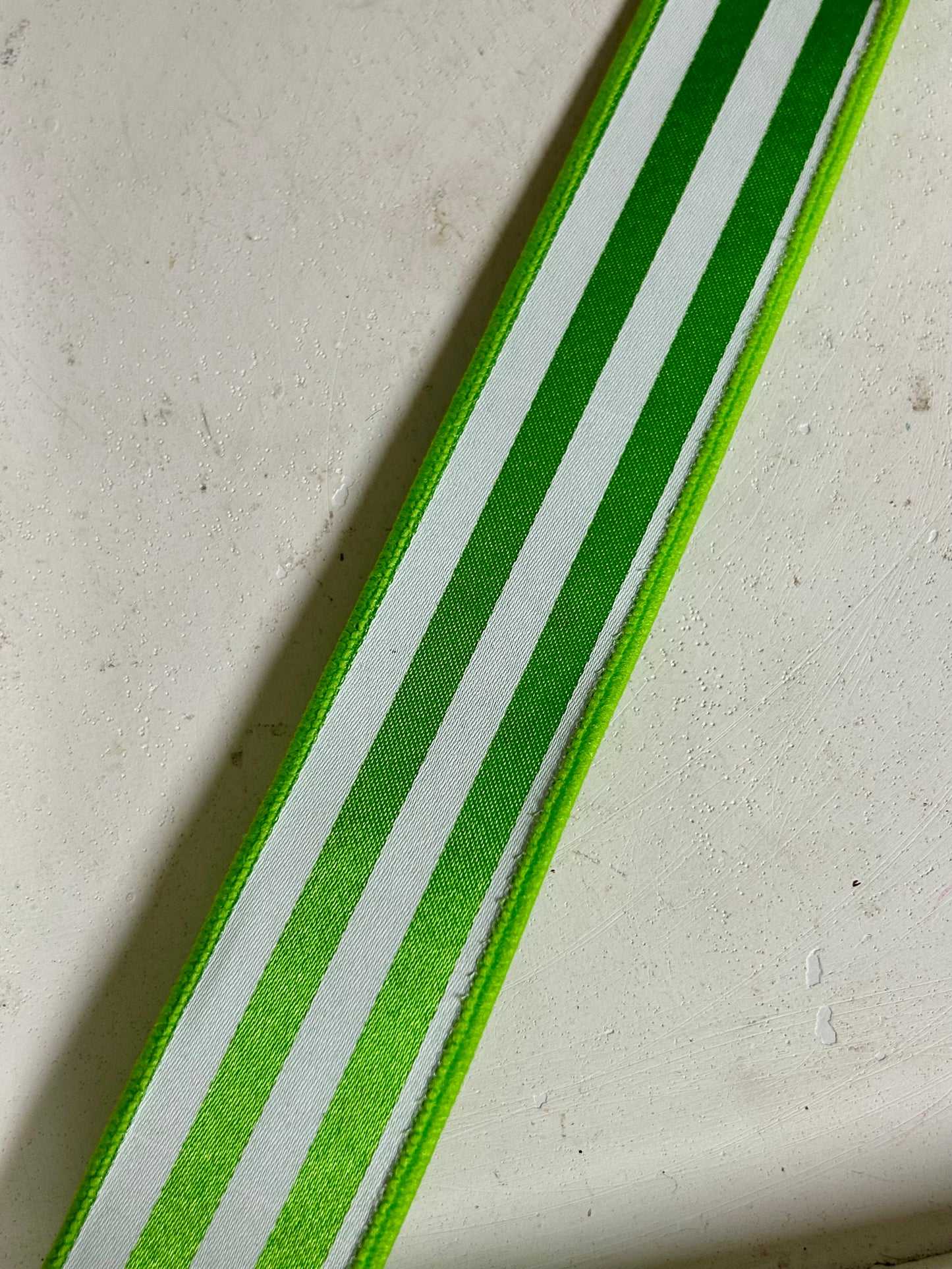 1.5 Inch By 10 Yard Fresh Green And White Polka Dot With Stripe Backing Ribbon