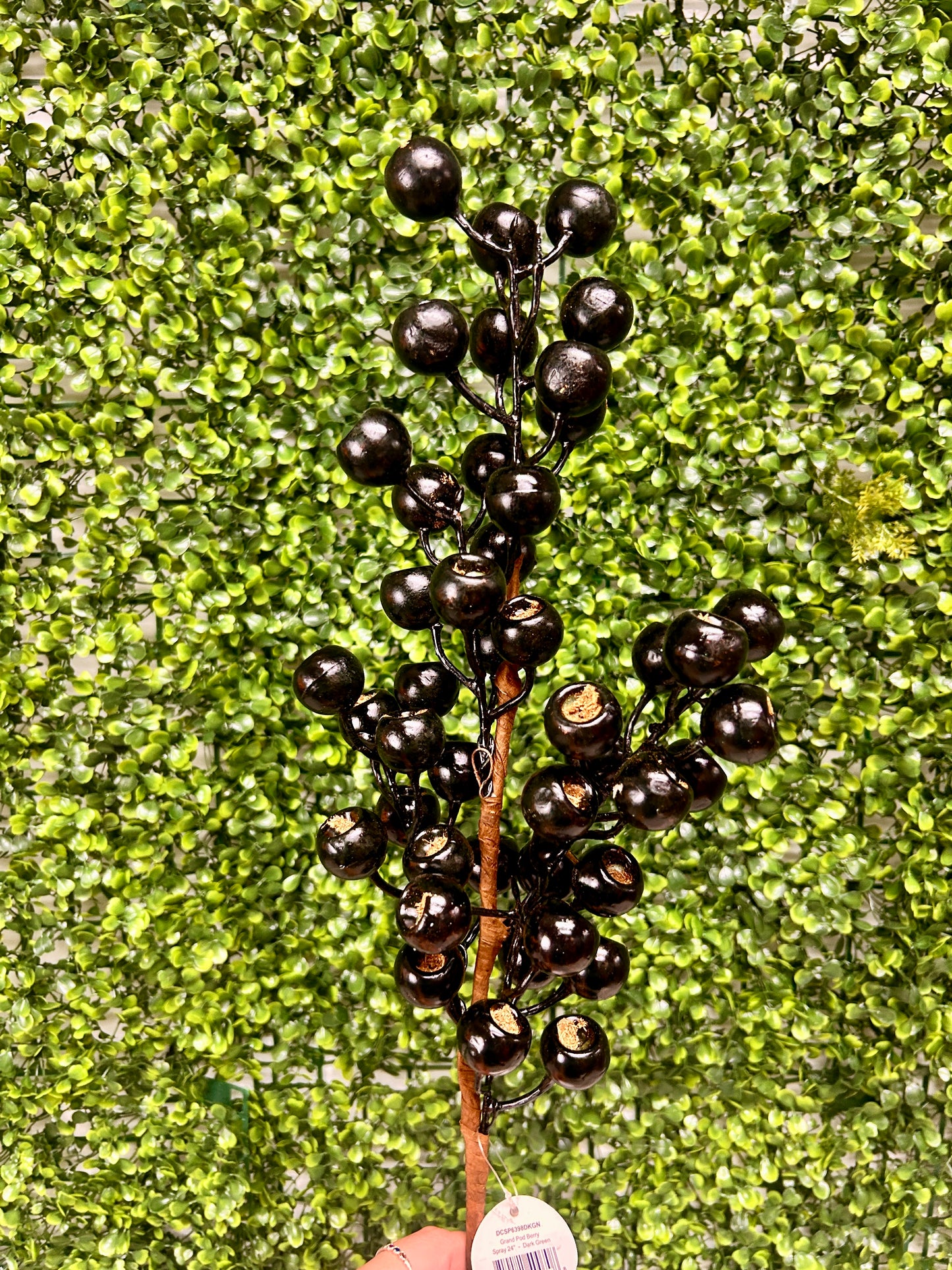 24 Inch Dark Green Grand Pod Berry Spray