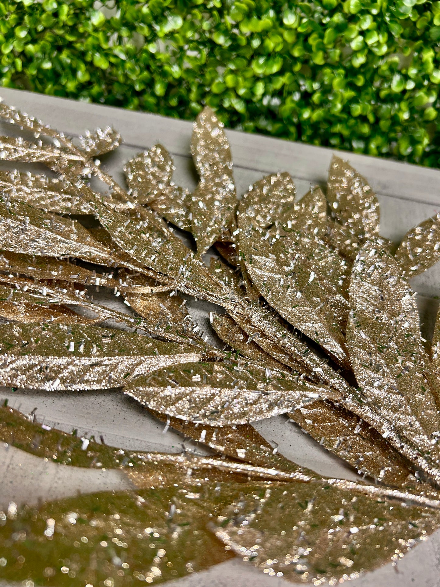23.5 Inch Champagne Glitter Bay Leaf Spray
