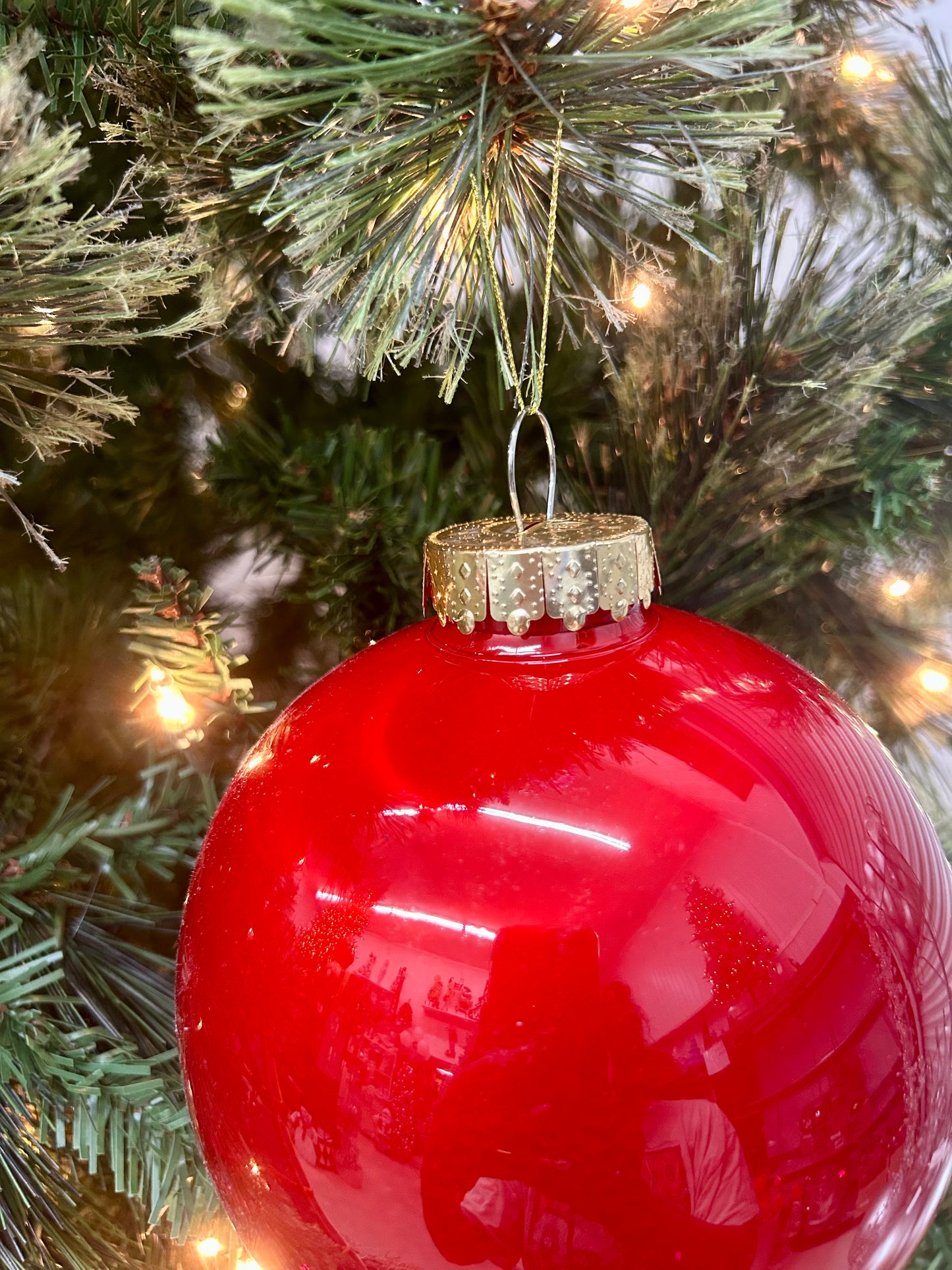 6 Inch Red Lacquer Glass Look Ornament