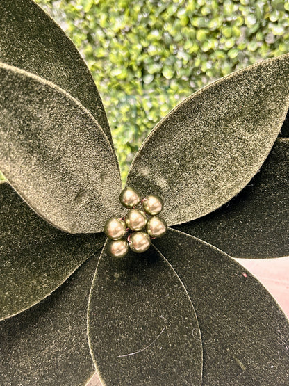 24 Inch Hunter Green Deluxe Velvet Emerald Poinsettia Stem