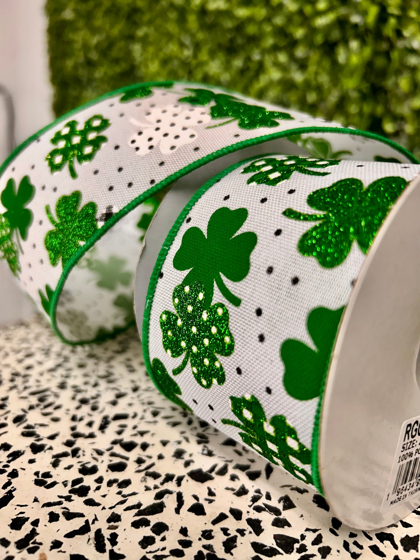 2.5 Inch By 10 Yard Patterned Shamrocks Ribbon