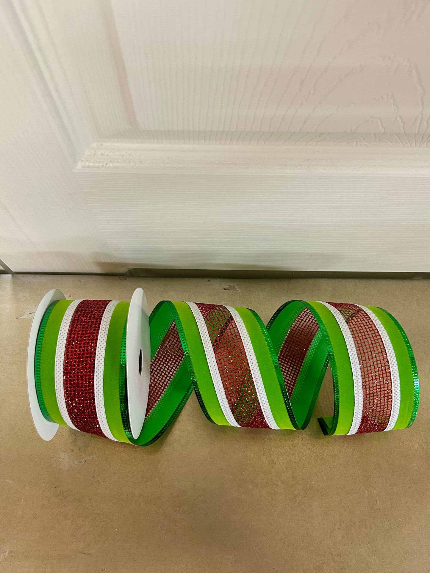 2.5 Inch By 10 Yard Green Velvet With Red Net Center Ribbon