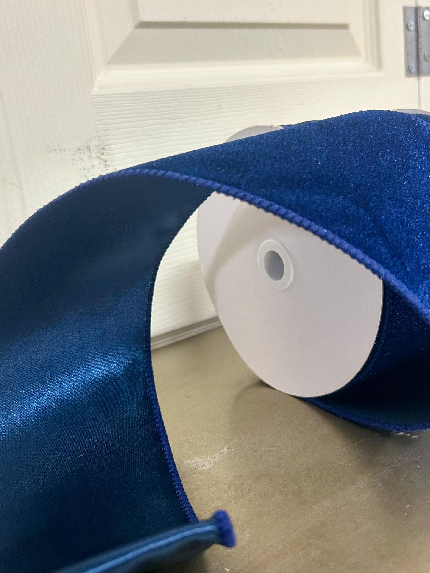 4 Inch By 10 Yard Navy Blue Deluxe Velvet With Satin Backing Ribbon