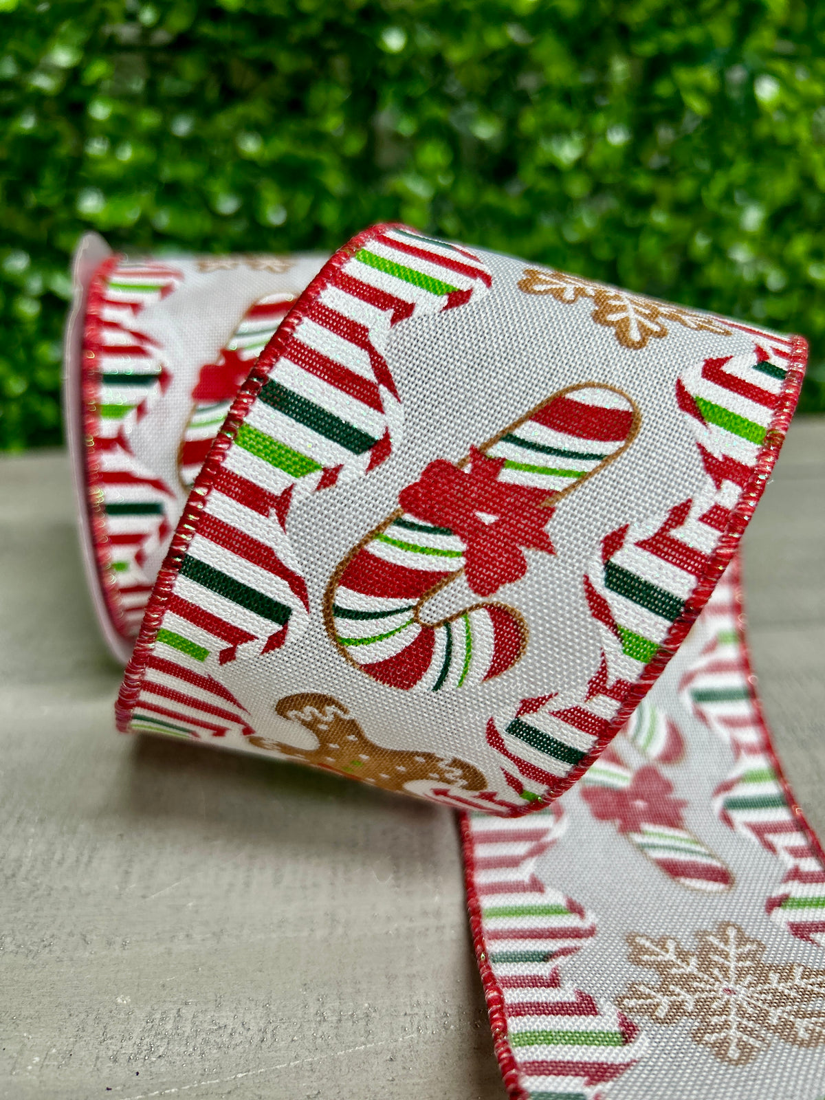 2.5 Inch By 10 Yard Gingerbread Candy Cookies And Trees Ribbon