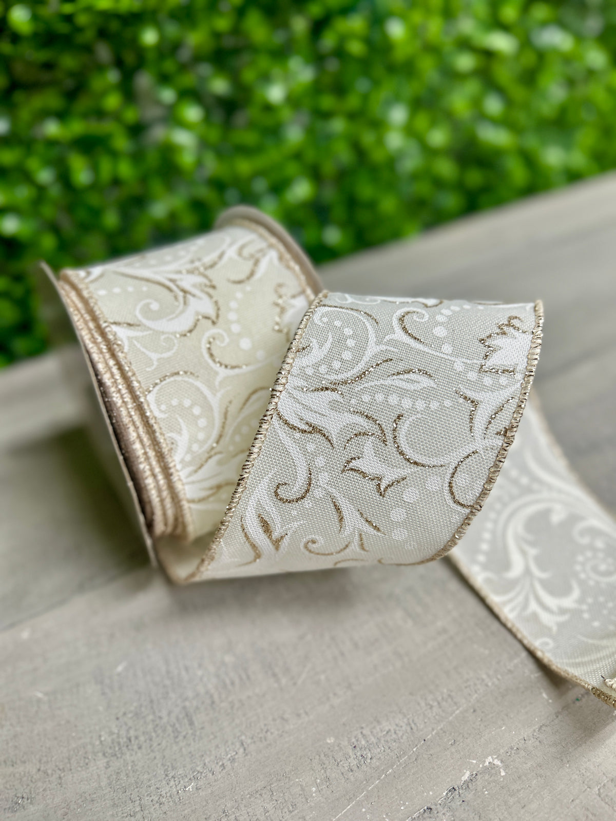 2.5 Inch By 10 Yard Ivory And White Leaf Filagree With Polka Dot Ribbon