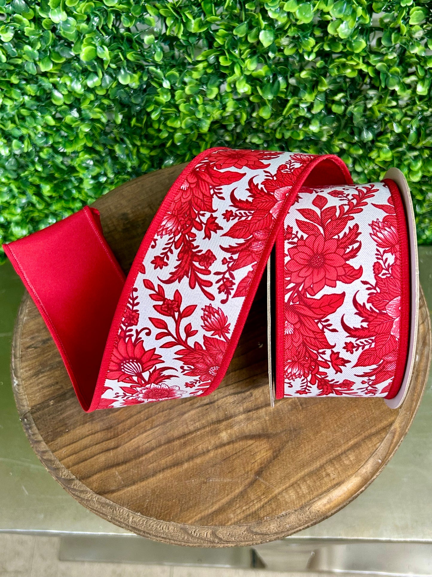2.5 Inch By 10 Yard Red And White Chinoiserie Floral Fused Ribbon