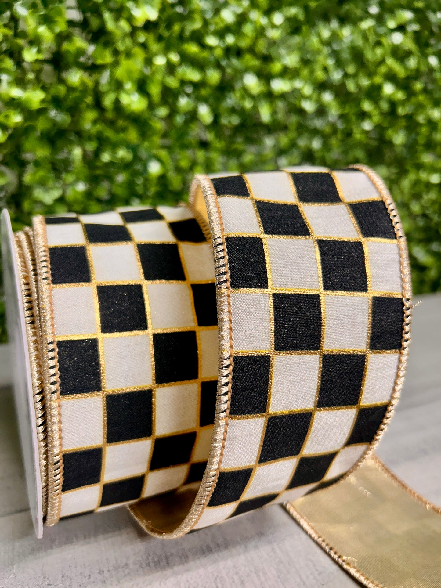 David Christopher 2.5 Inch By 10 Yard Classy Checks With Gold Backing Ribbon
