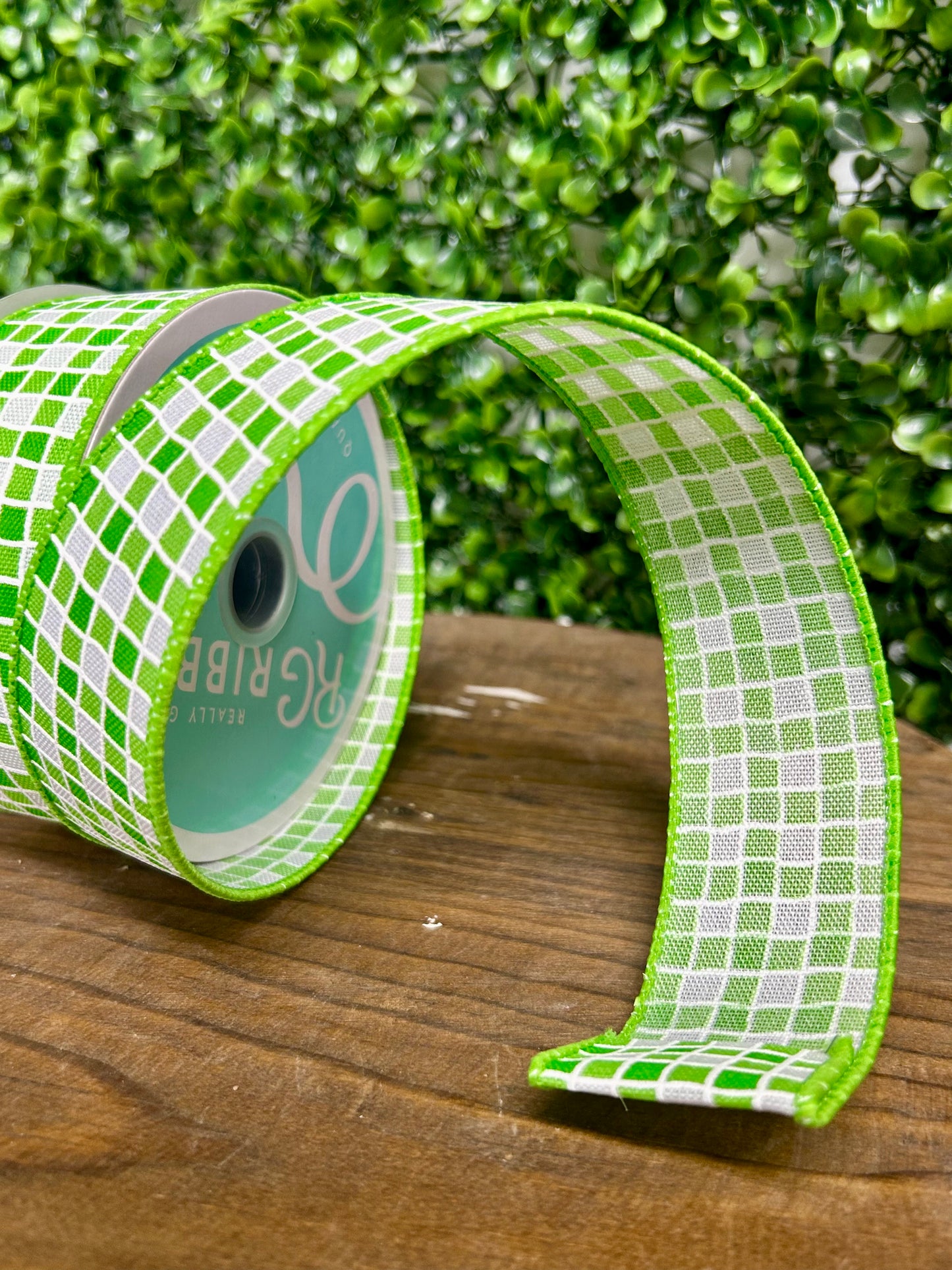 1.5 Inch By 10 Yard Green And White Small Check Ribbon
