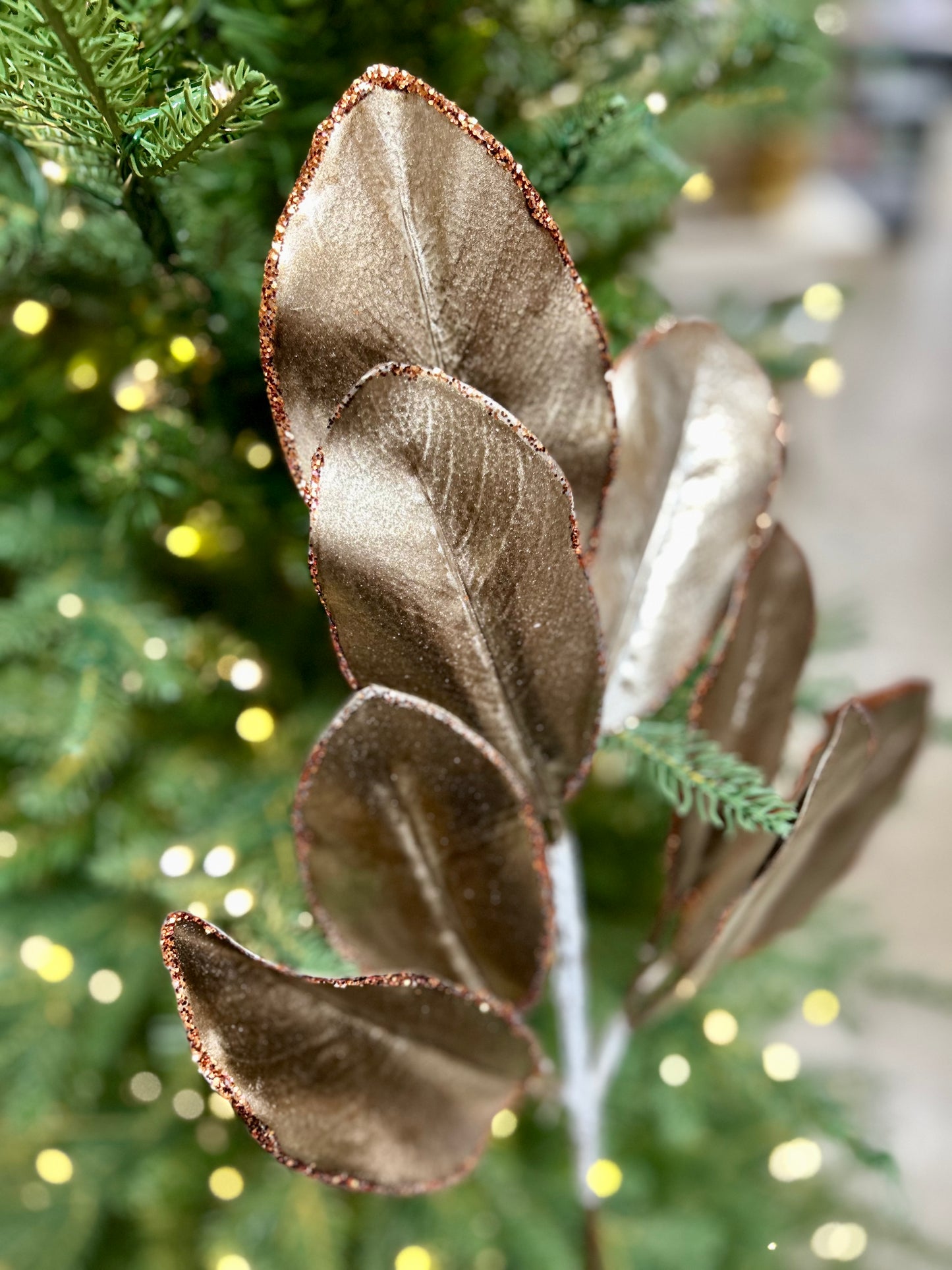 24 Inch Brown Magnolia Leaf Spray