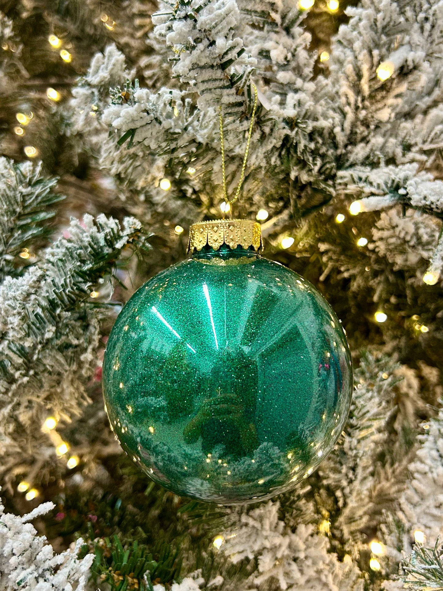 4 Inch Emerald Green Lacquer Look Glitter Ball Ornament