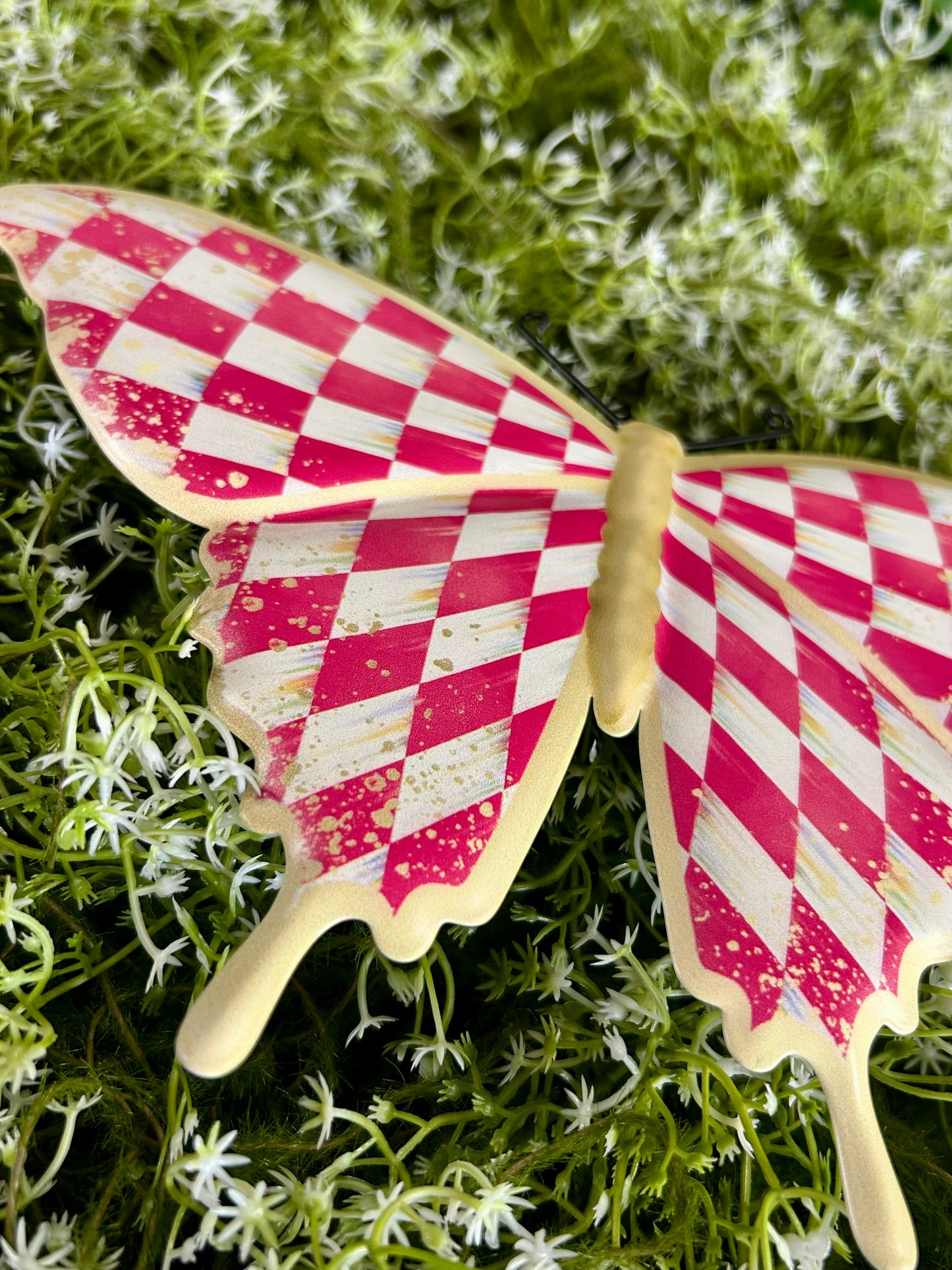 9.75 Inch Hot Pink White And Gold Antique Check Butterfly Sign