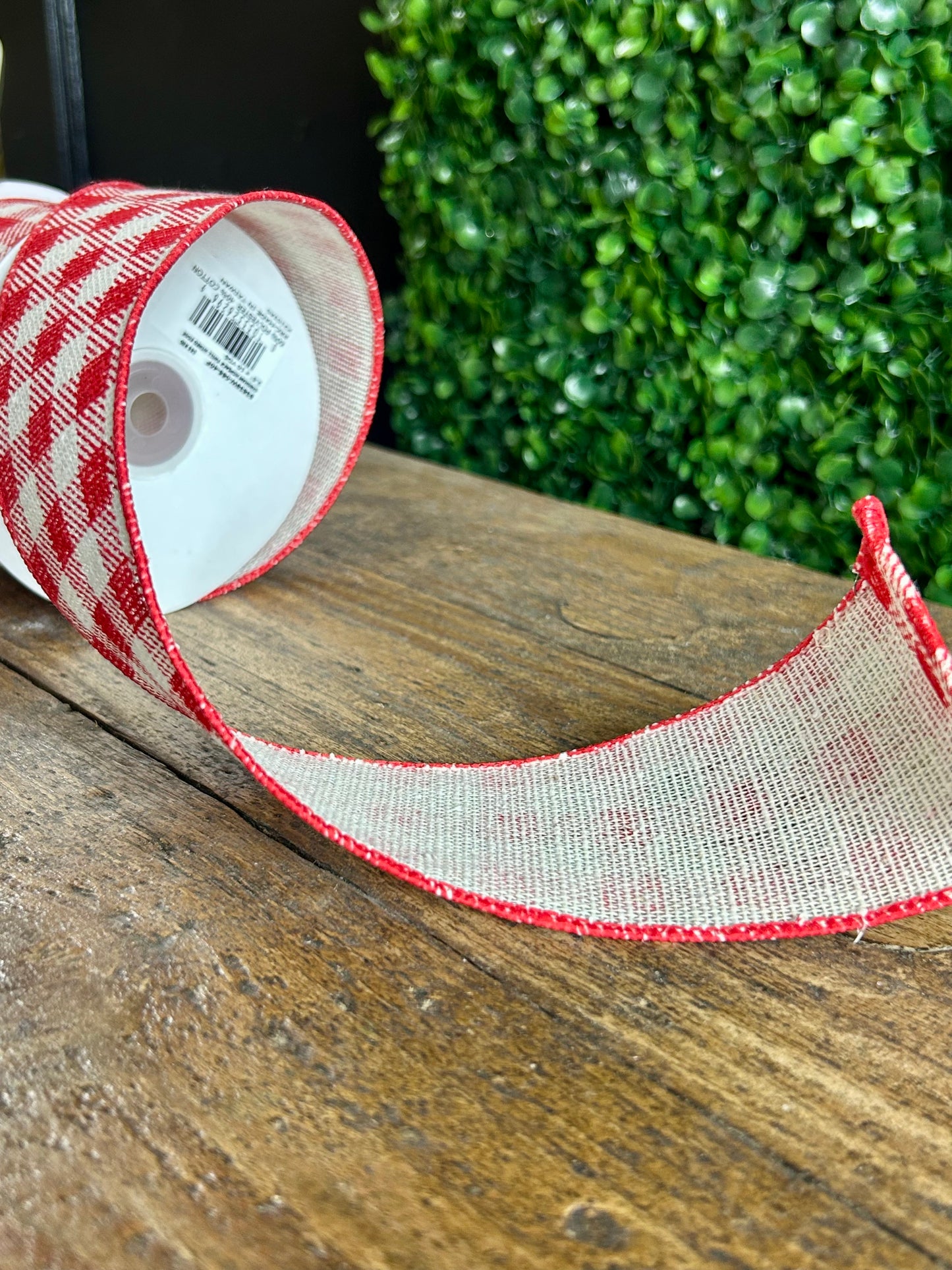 2.5 Inch By 10 Yard Red And White Gingham Twill Ribbon