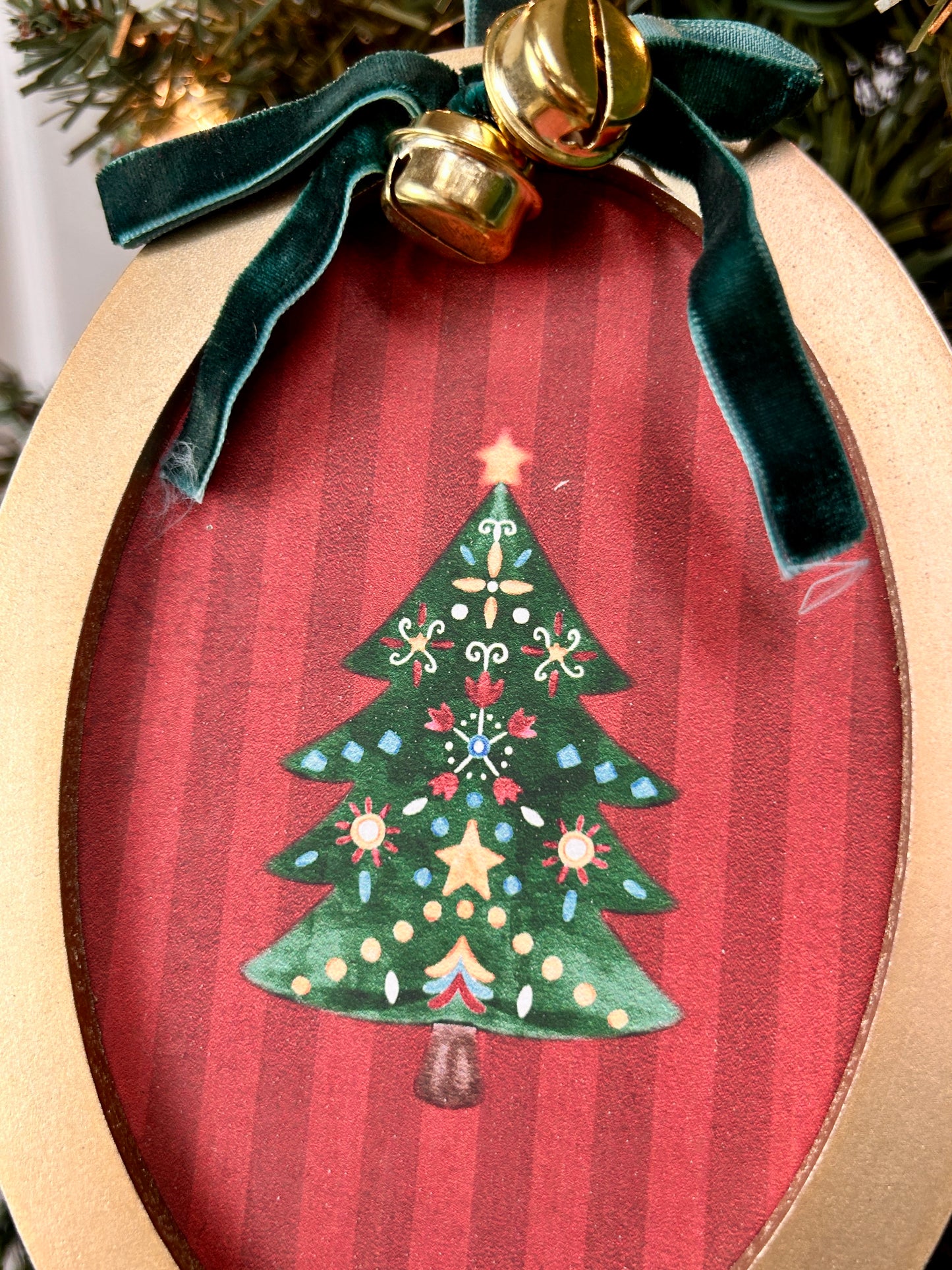 The Nutcracker Round Picture Frame Ornaments Four Assorted