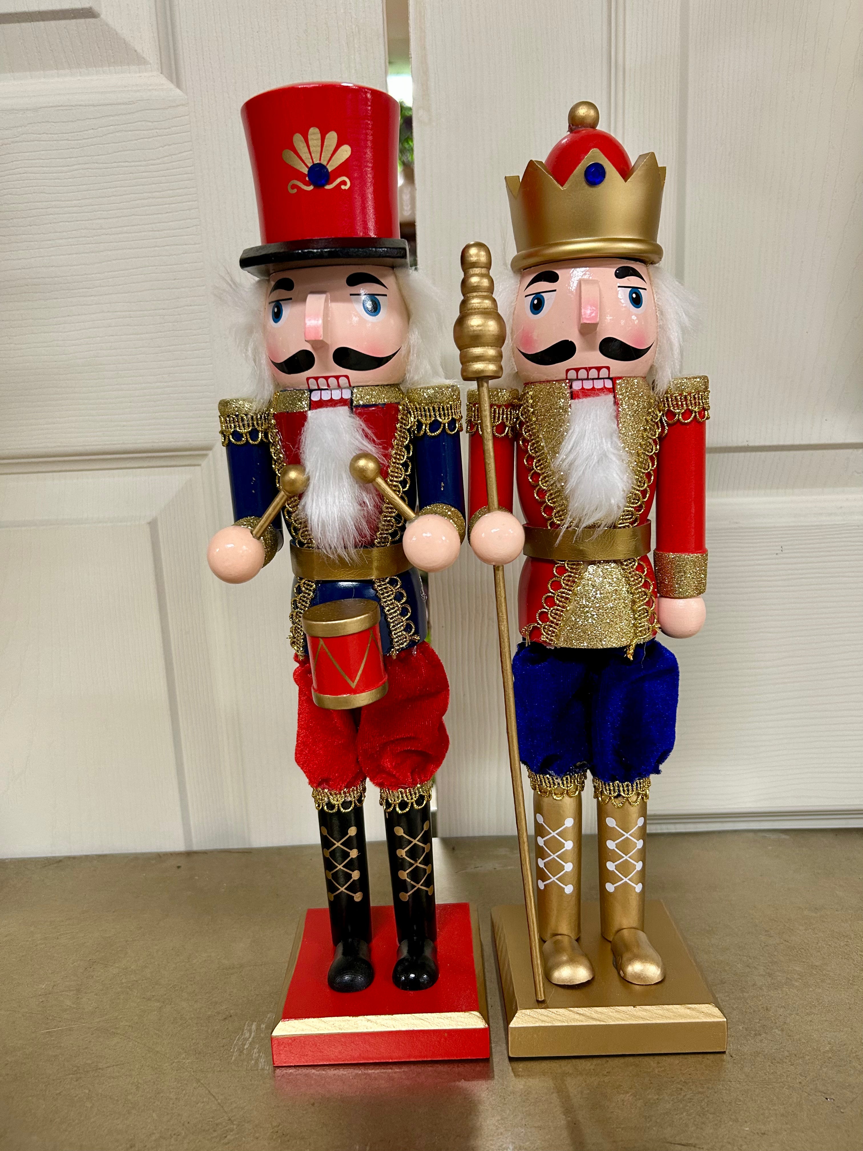 15 Inch Wood Nutcracker Two Styles – TMIGifts