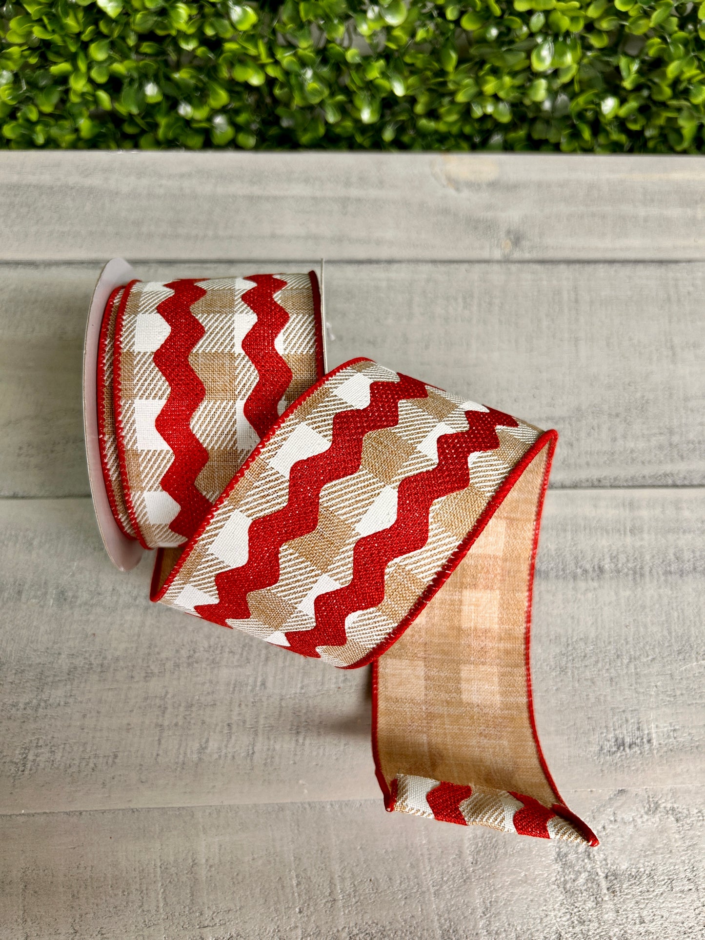 2.5 Inch By 10 Yard Red Tan And White Fancy Ric Rac On Check Ribbon