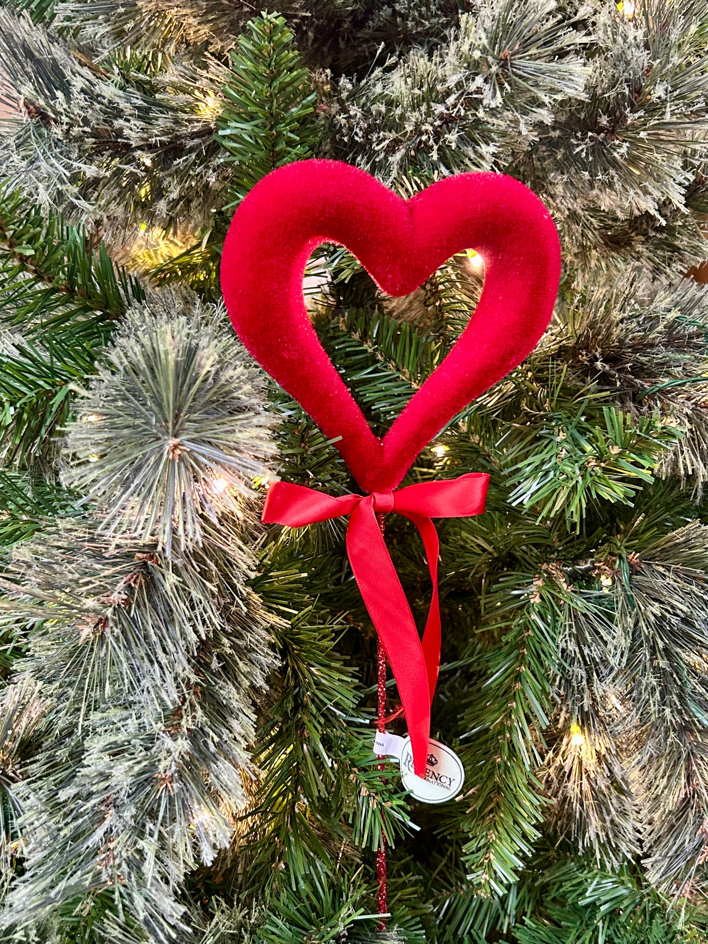 18 Inch Flocked Open Heart Pick