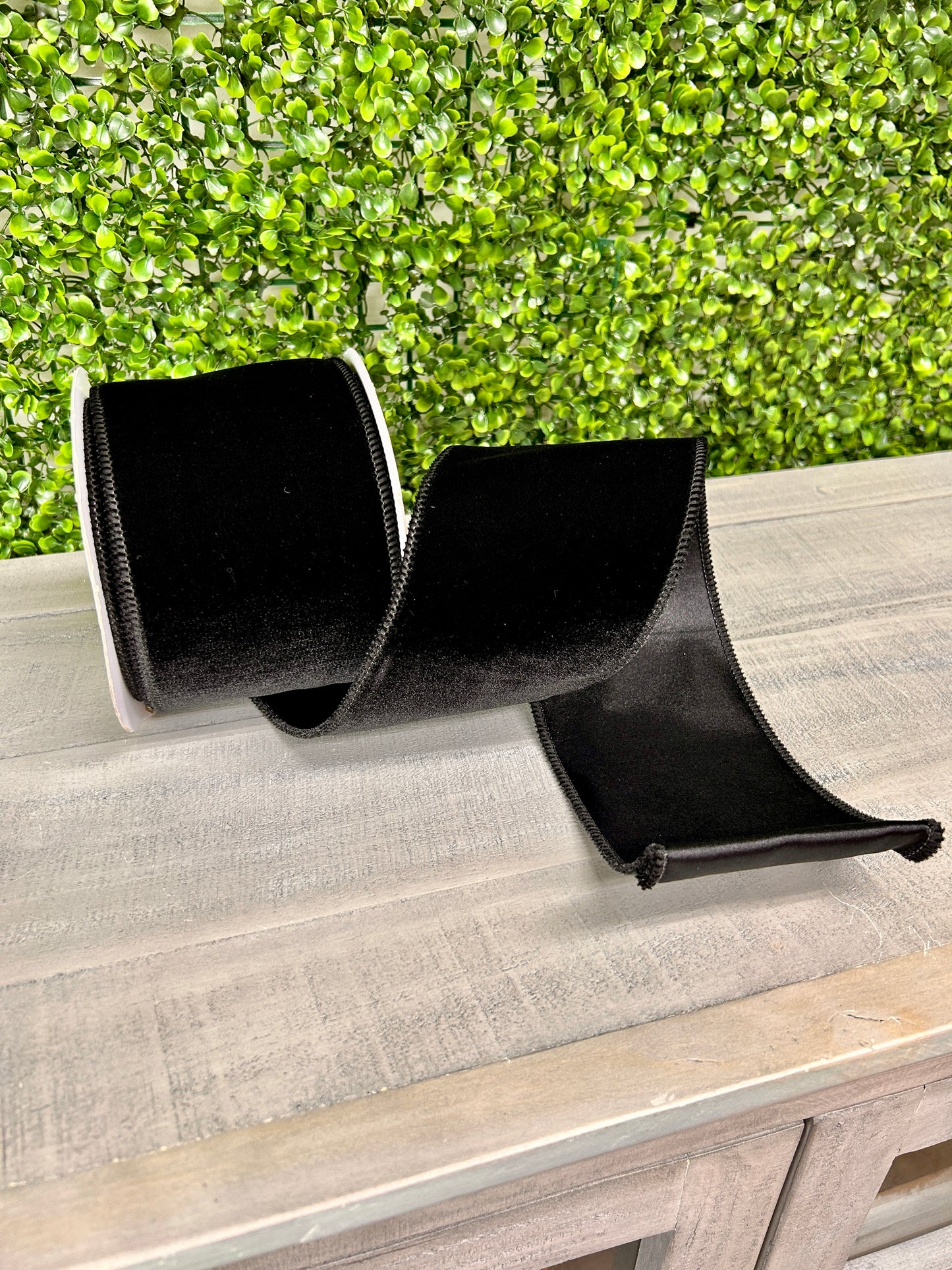 4 Inch By 10 Yard Black Deluxe Velvet With Satin Backing Ribbon