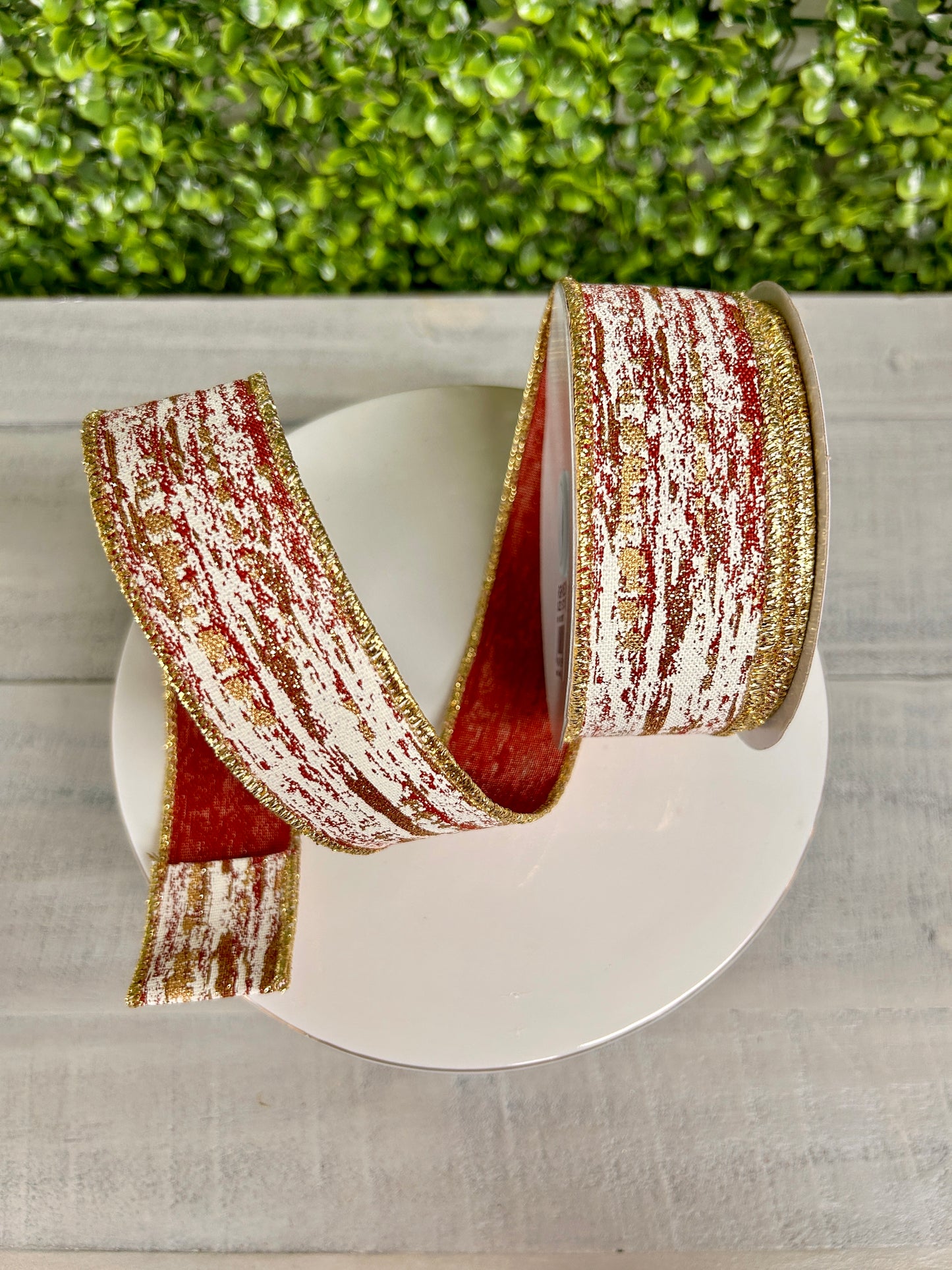1.5 Inch By 10 Yard Cranberry Cream And Gold Glitter Metallic Streaks Ribbon
