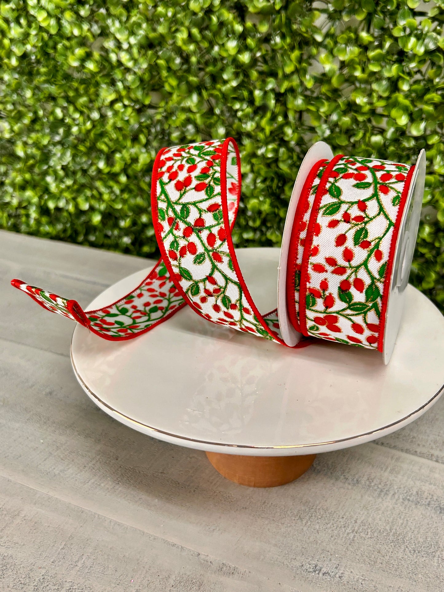 1.5 Inch By 10 Yard Mini Berries On Vines Satin Ribbon