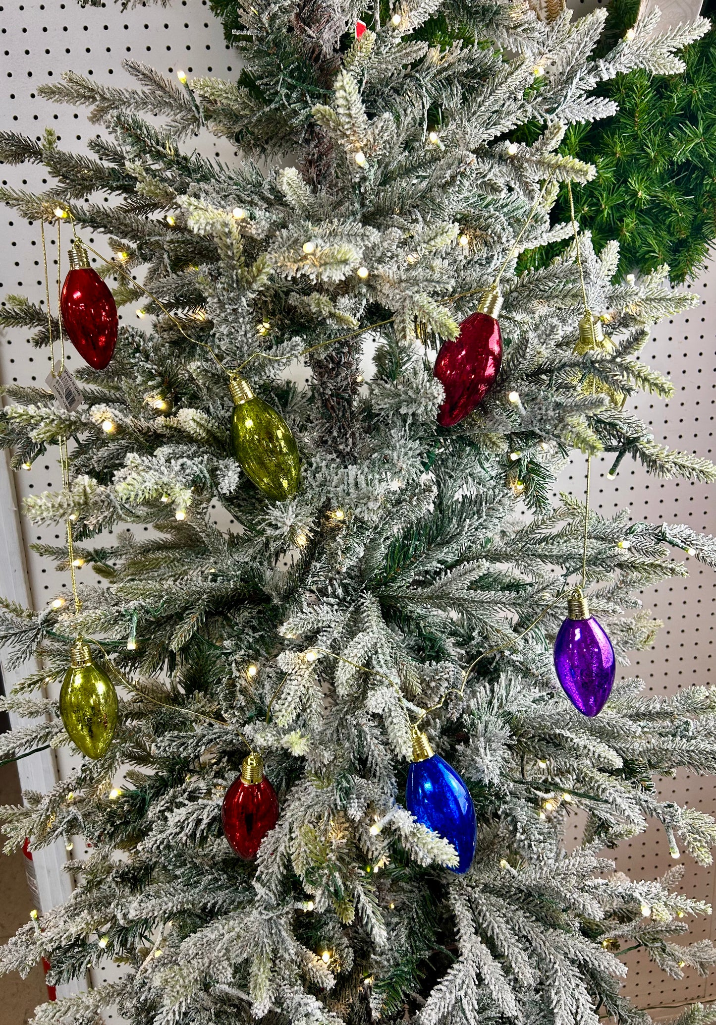 6 Foot Antique Look Large Light Bulb Garland