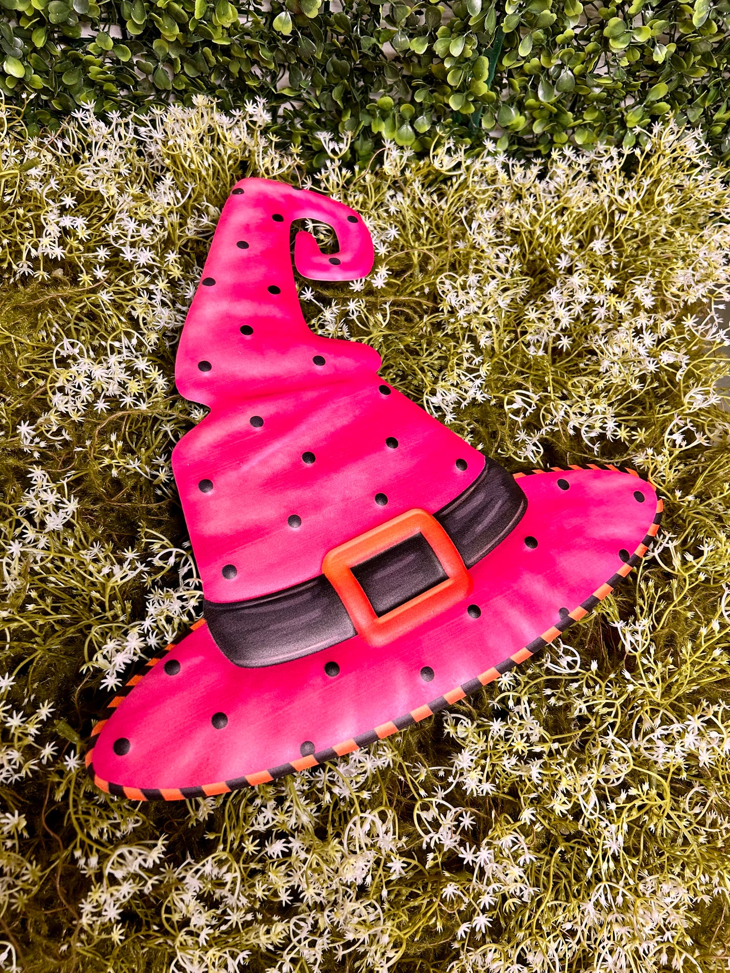 12 Inch Pink And Orange Metal Embossed Witch Hat Sign