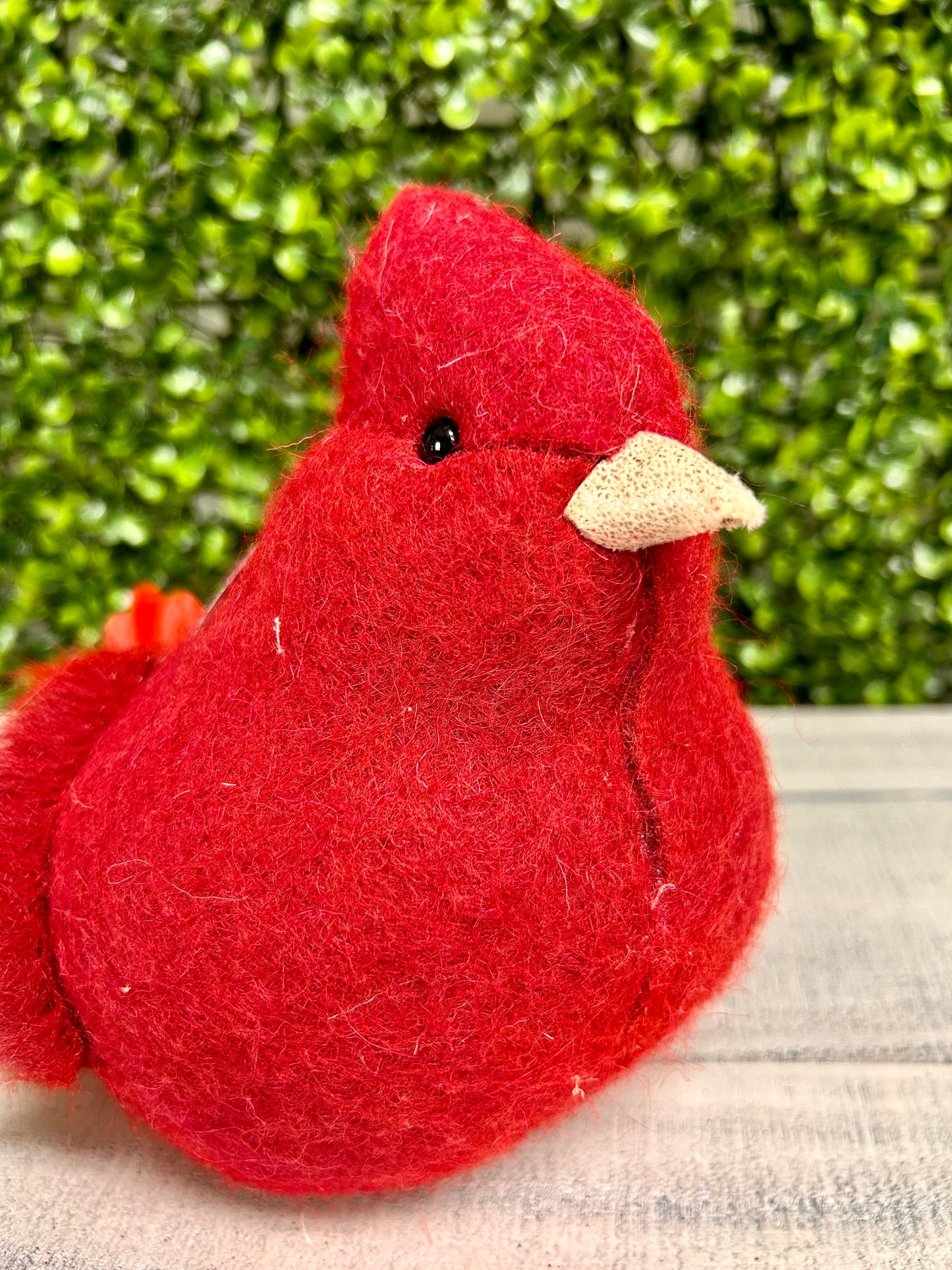 10.2 Inch Red Tabletop Cardinal