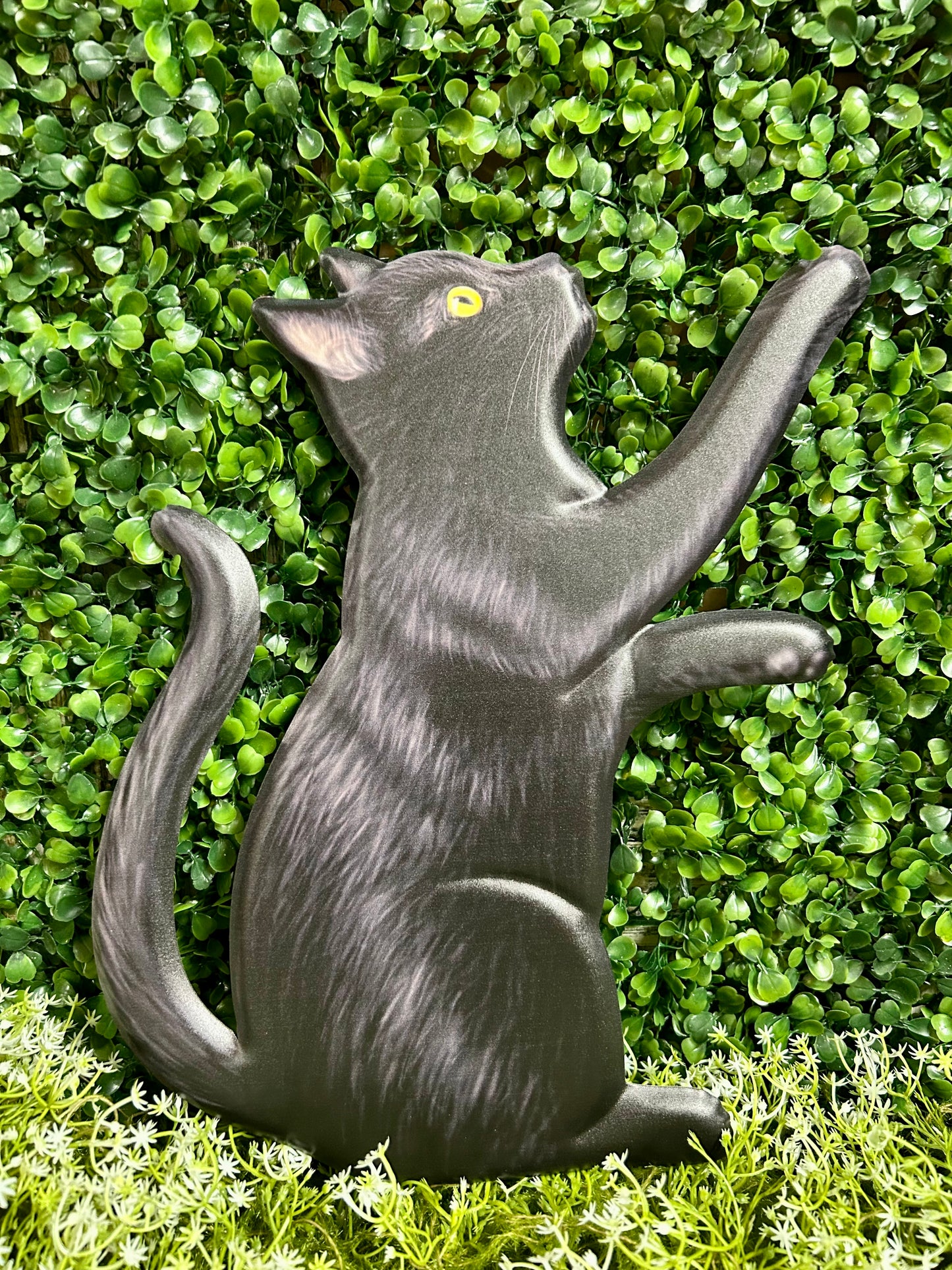 12 Inch Black Metal Embossed Pawing Cat Sign