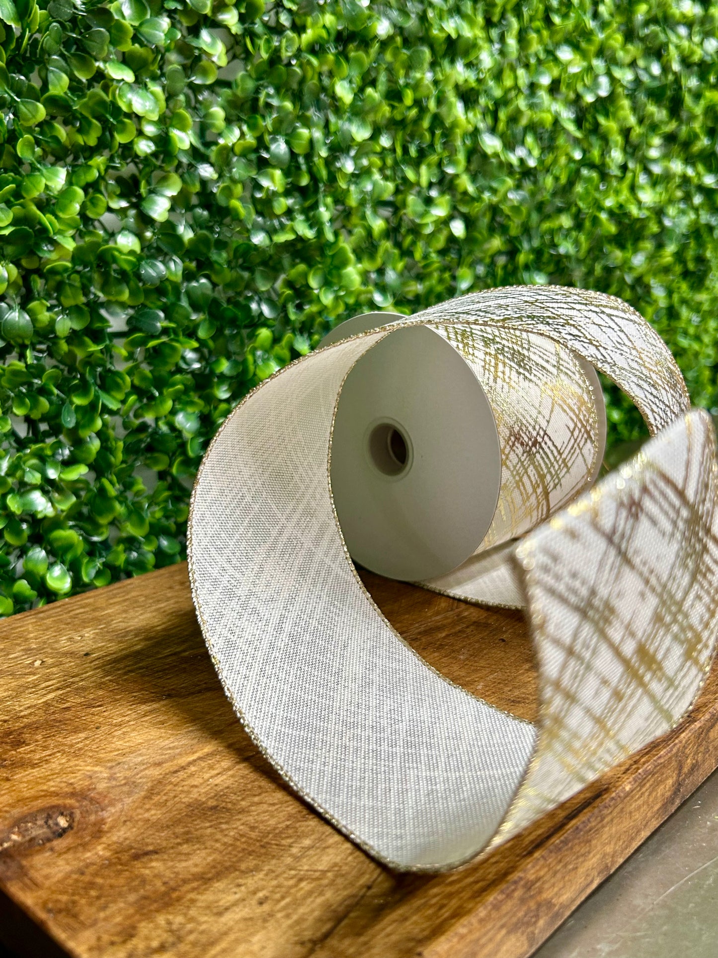 2.5 Inch By 10 Yard Cream And Gold Metallic Stripe Ribbon