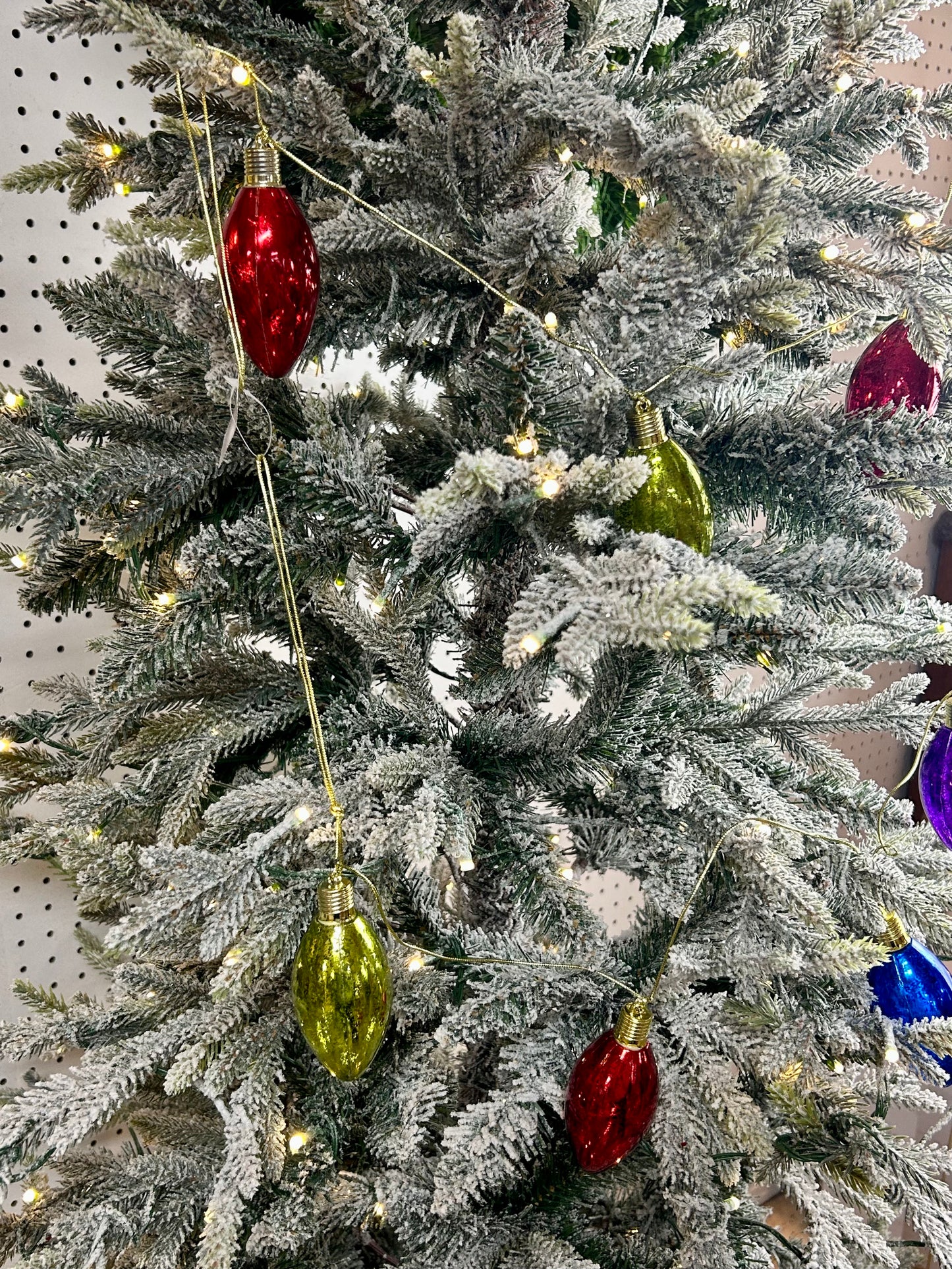 6 Foot Antique Look Large Light Bulb Garland