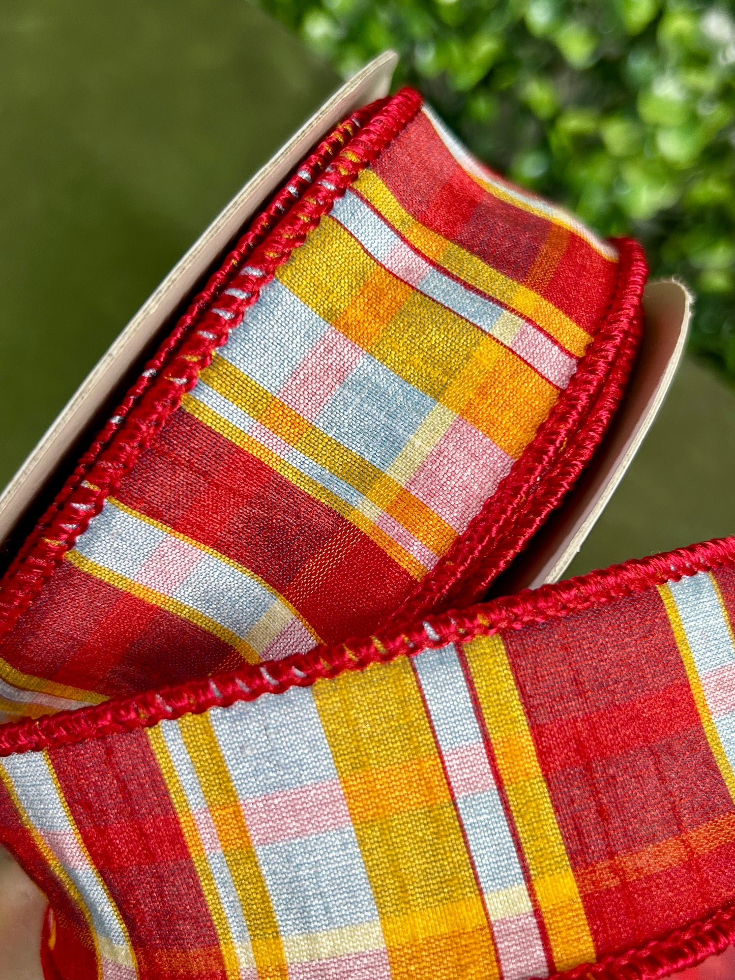 David Christopher 1.5 Inch By 10 Yard Smooth Summer Plaid Ribbon