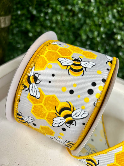 2.5 Inch By 10 Yard Bumblebees With Honeycombs Ribbon