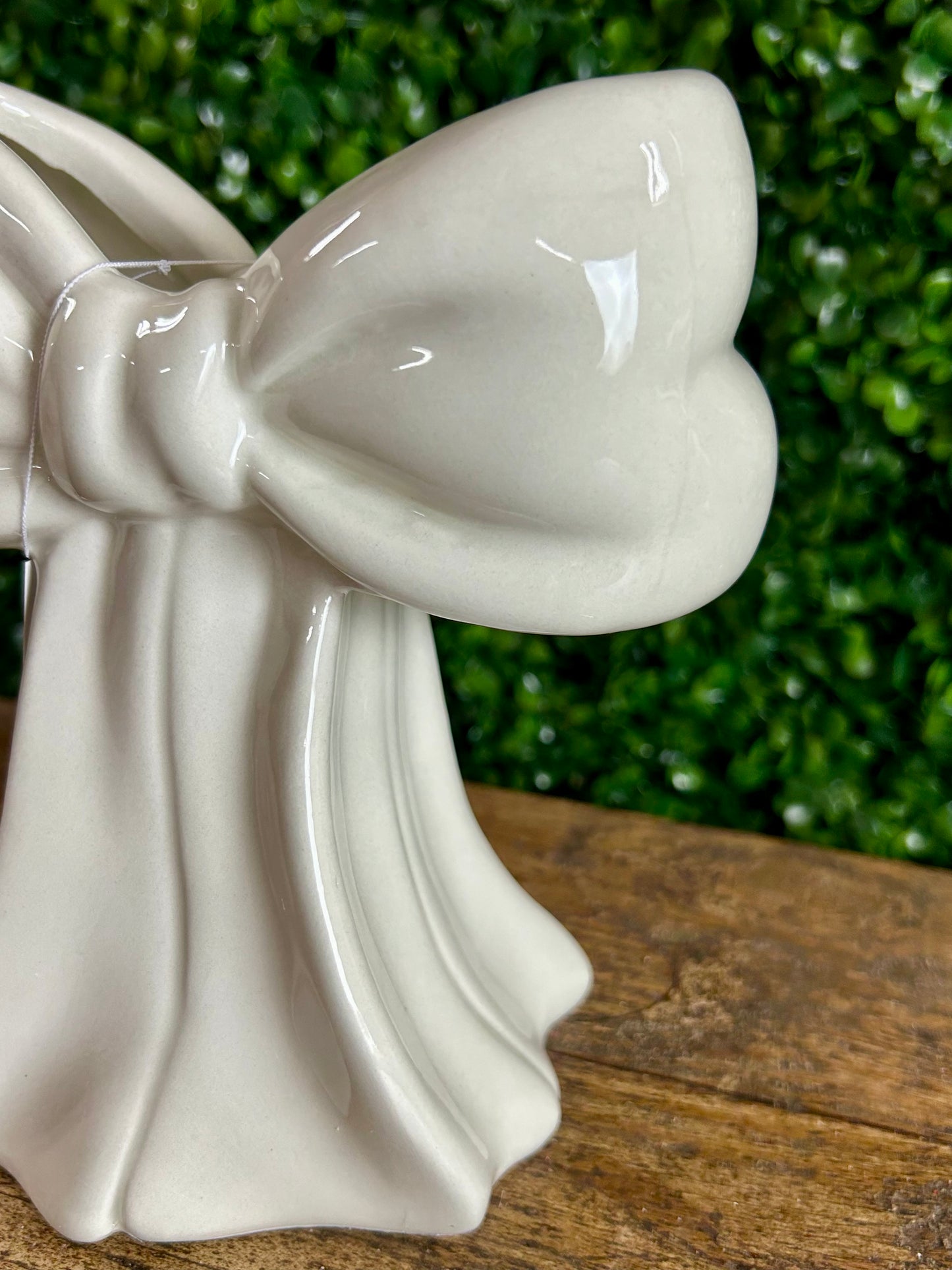 7 Inch White Ceramic Bow Vase